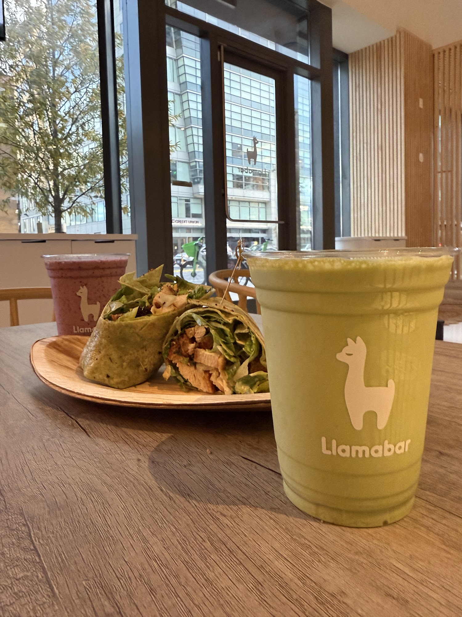 Llamabar Cafe