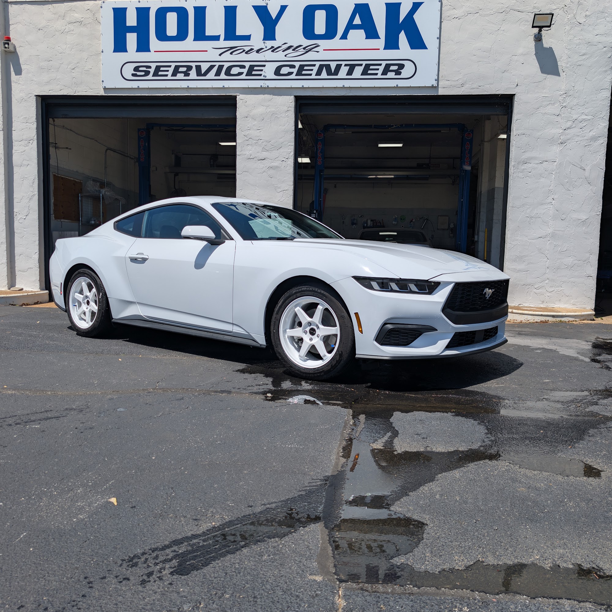 Holly Oak Service Center Claymont
