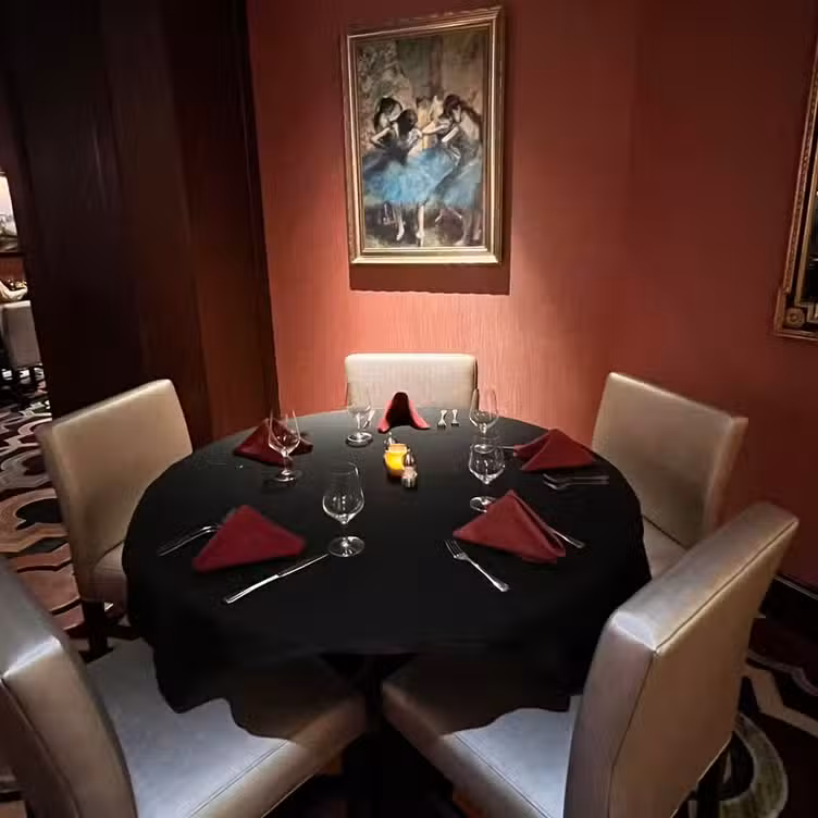 Photo credit: opentable