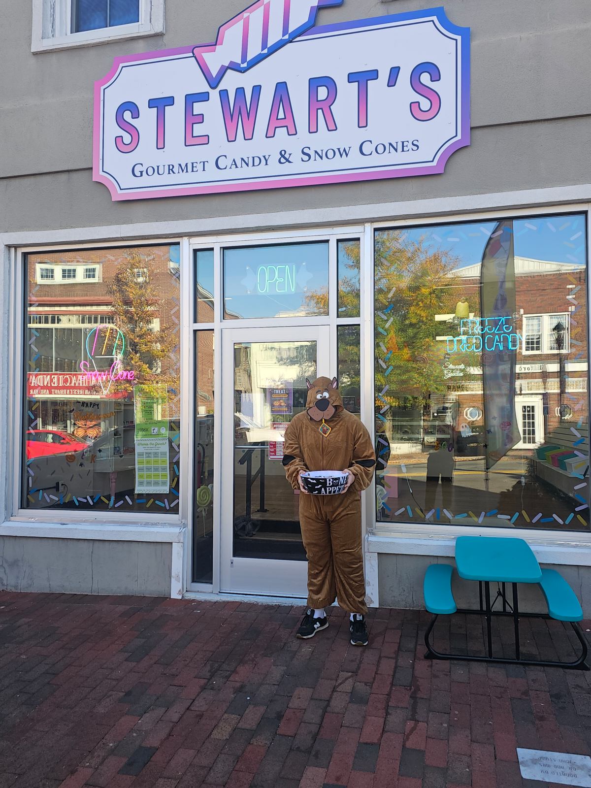 Stewart's Gourmet Candies & Snow Cones Milford