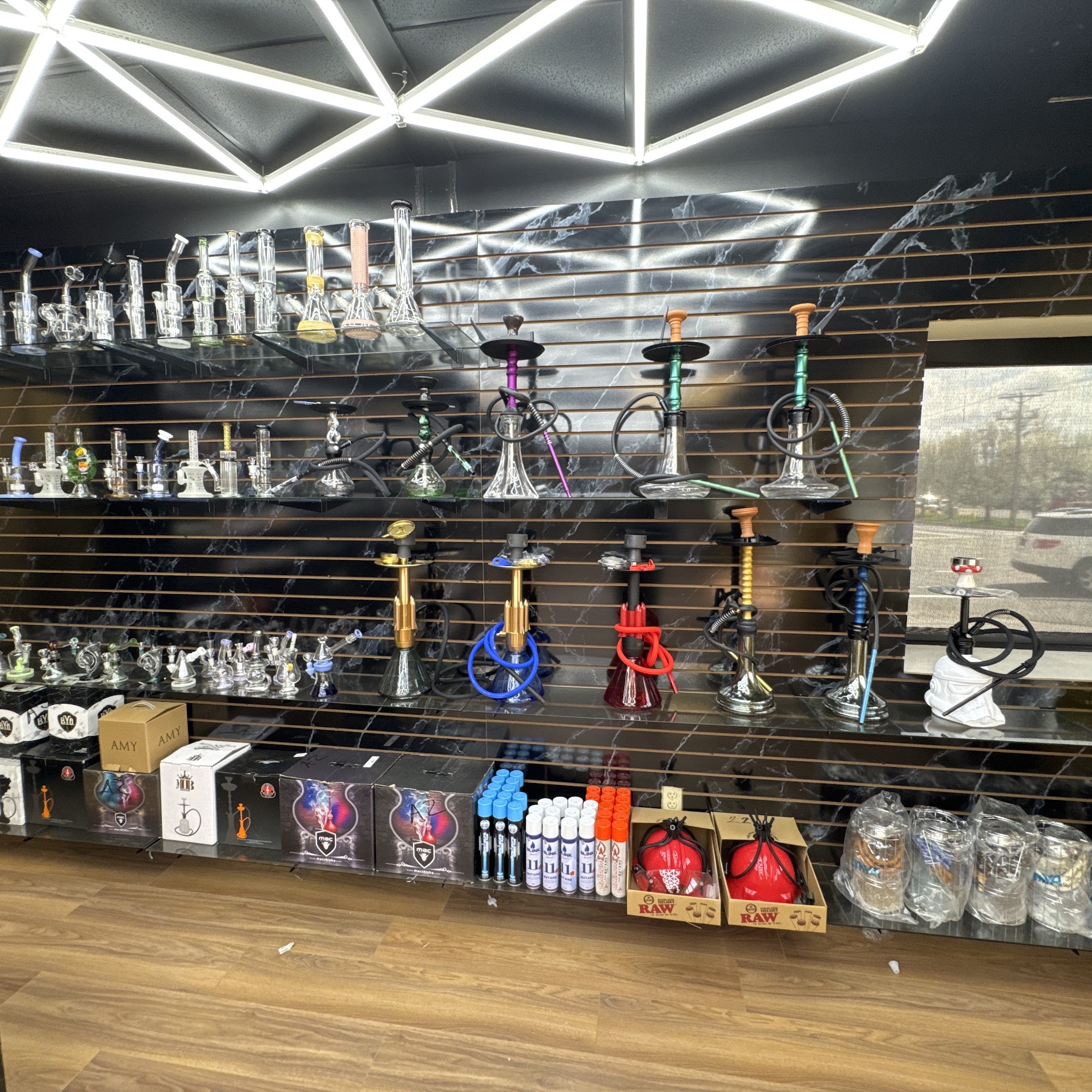 Newark convenience tobacco shop Newark