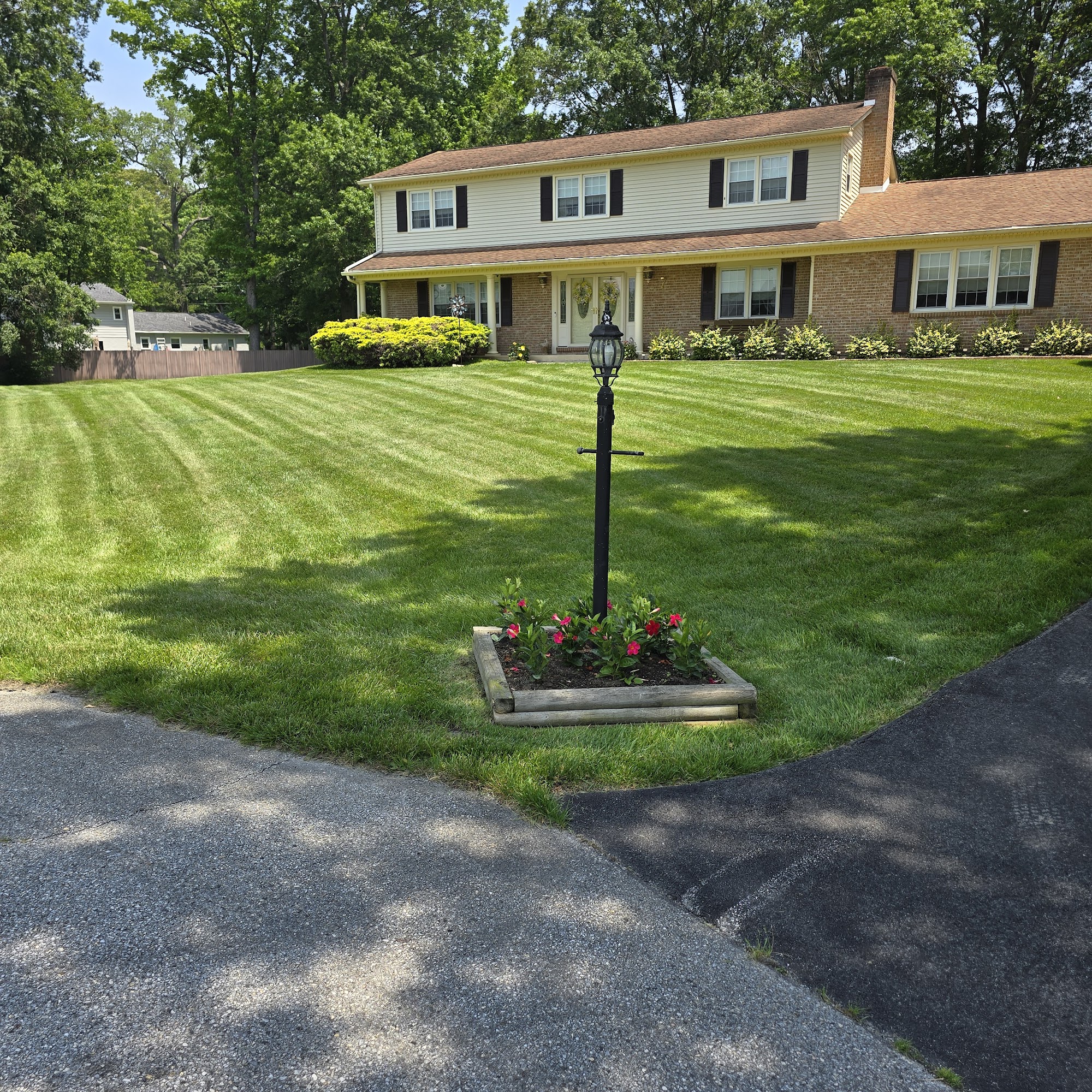 Green Lawn Fertilizing