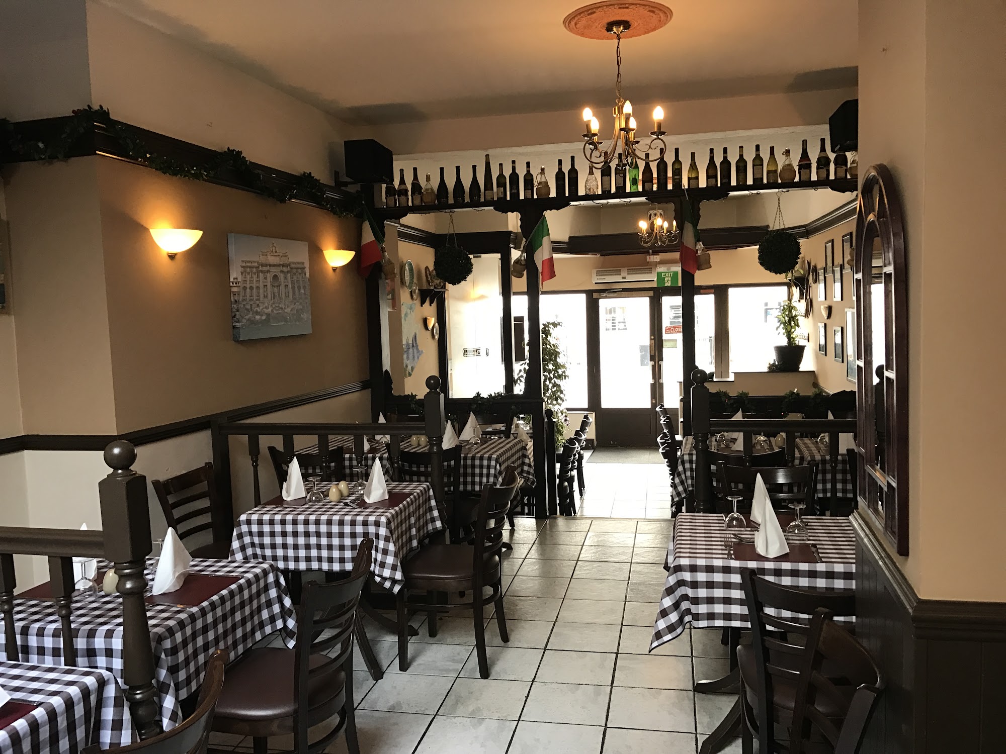 Giovanni's 35 Boutport St, Barnstaple