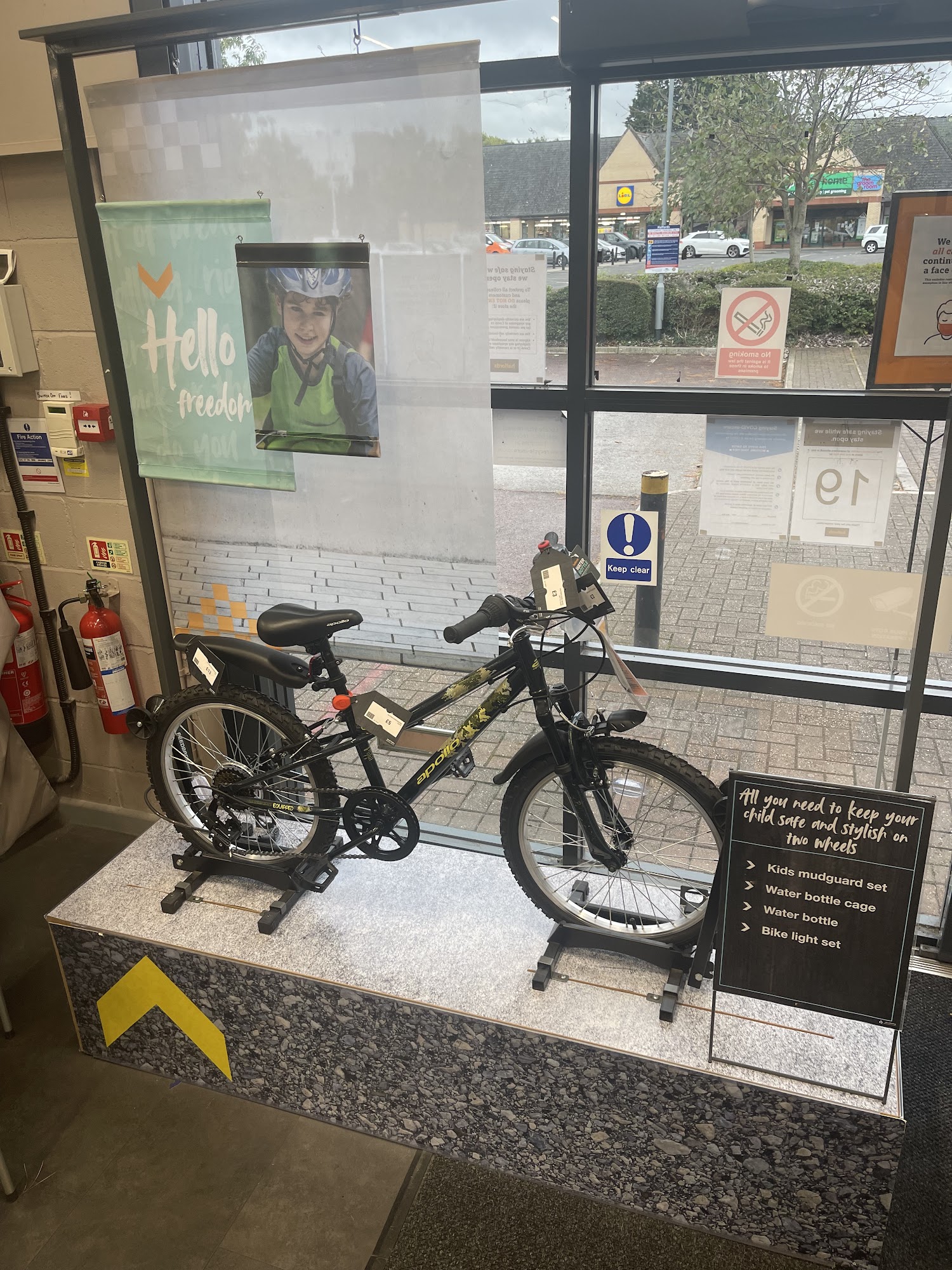 Halfords - Barnstaple