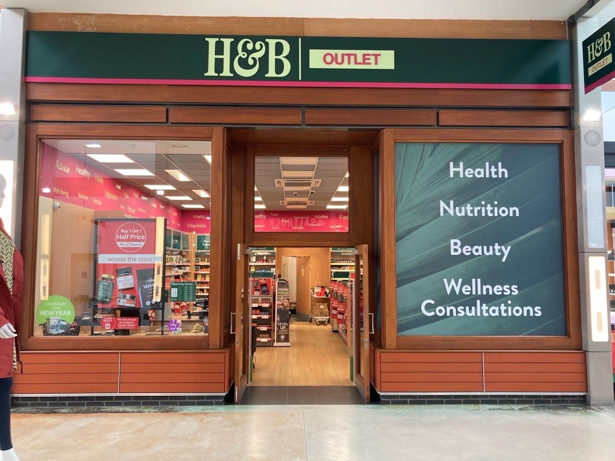Holland & Barrett - Bideford
