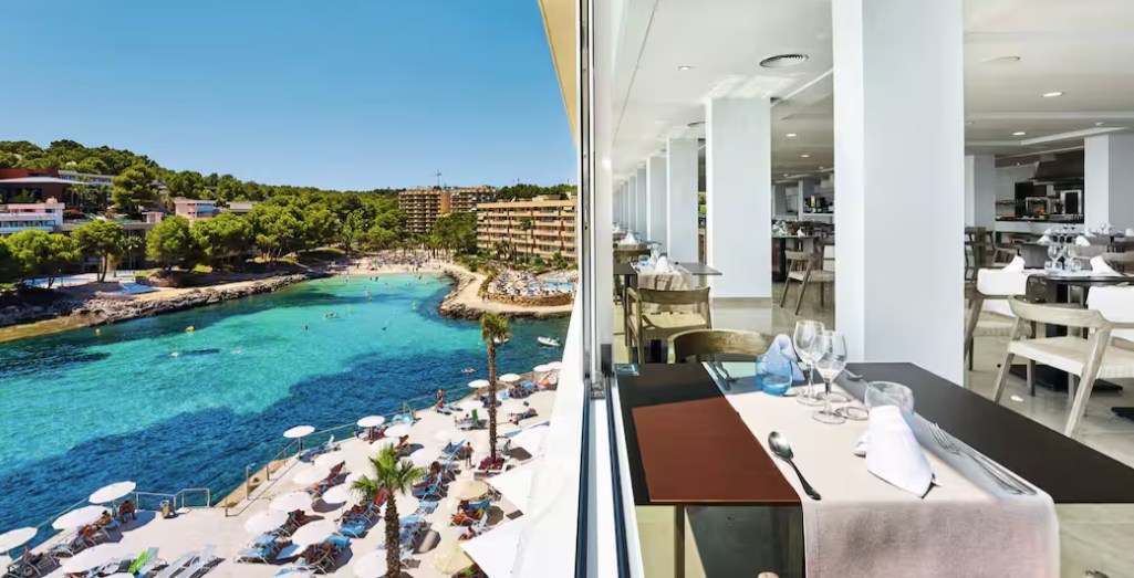 TUI Holiday Store
