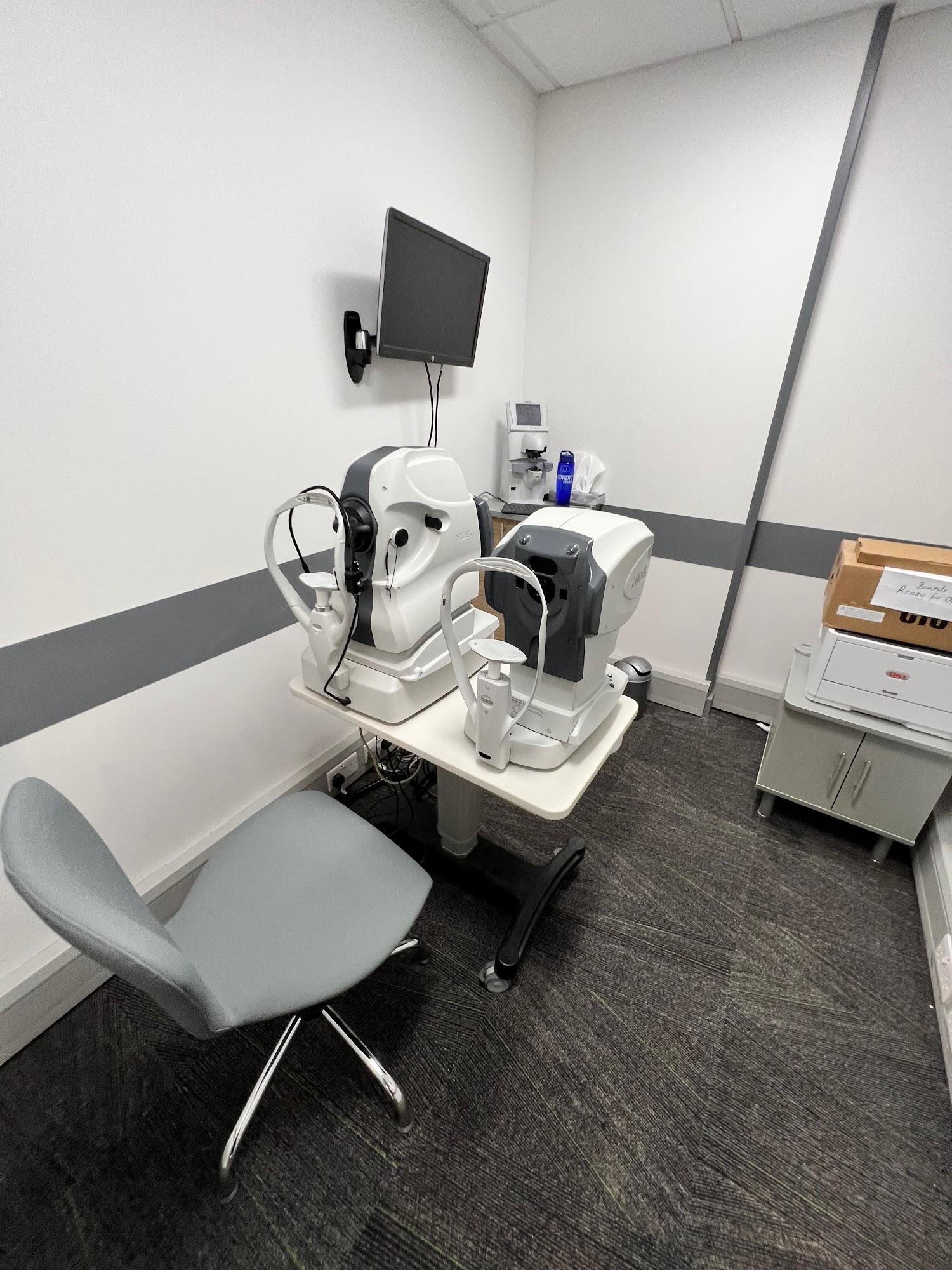 Specsavers Opticians and Audiologists - Plymstock