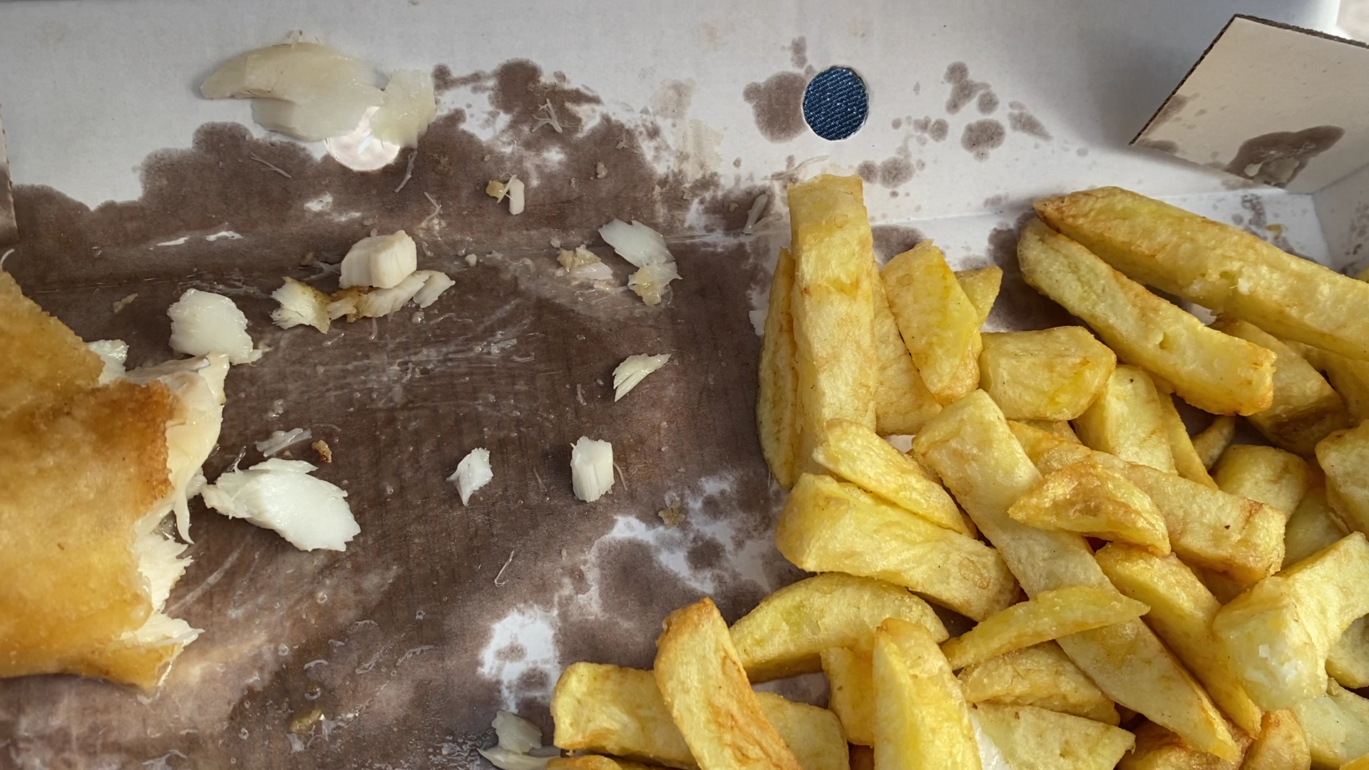 Frydays Traditional British Fish & Chips 2 The Burrow, Seaton