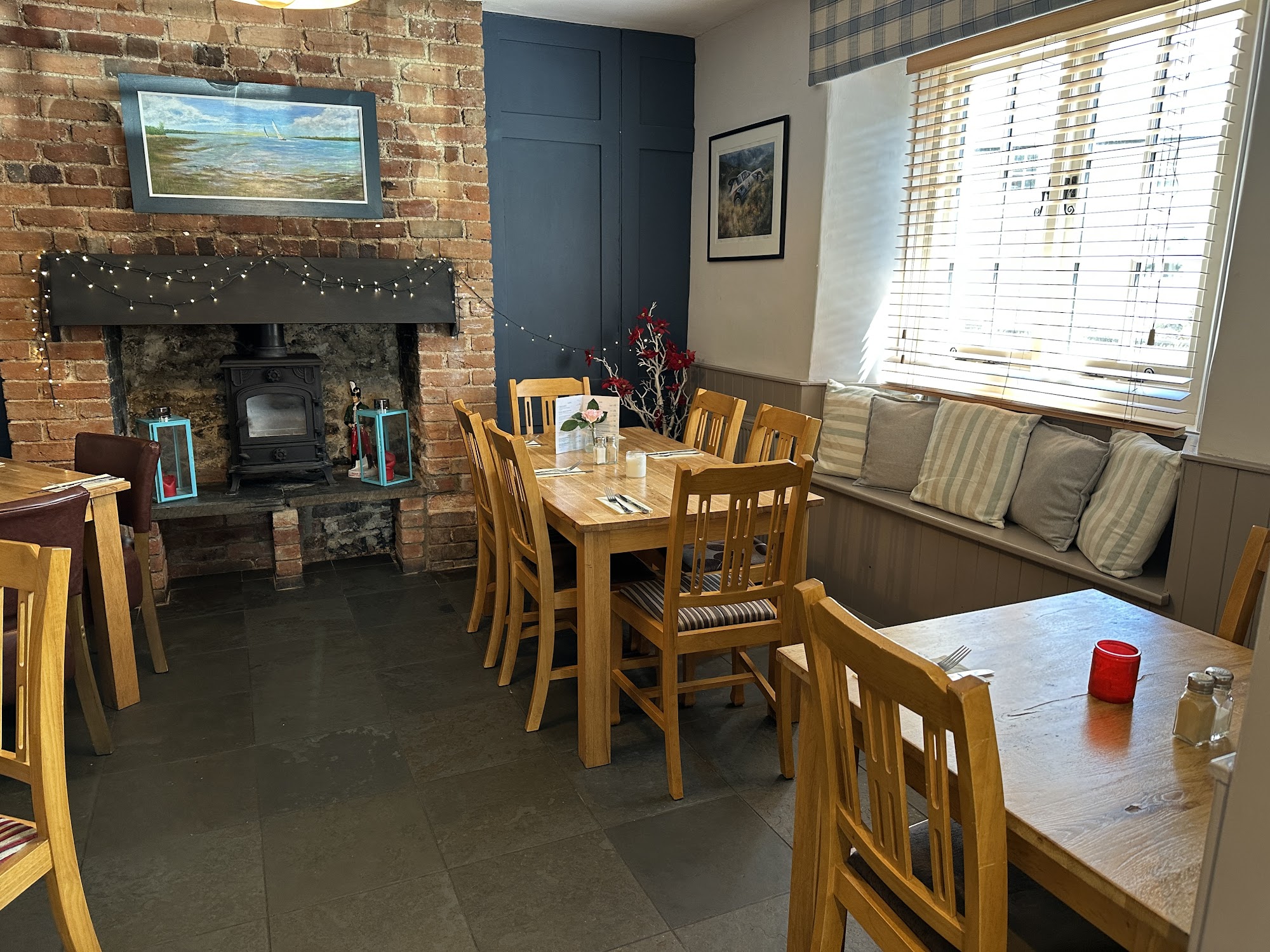 The Ship Inn 43 Church St, Axmouth, Seaton