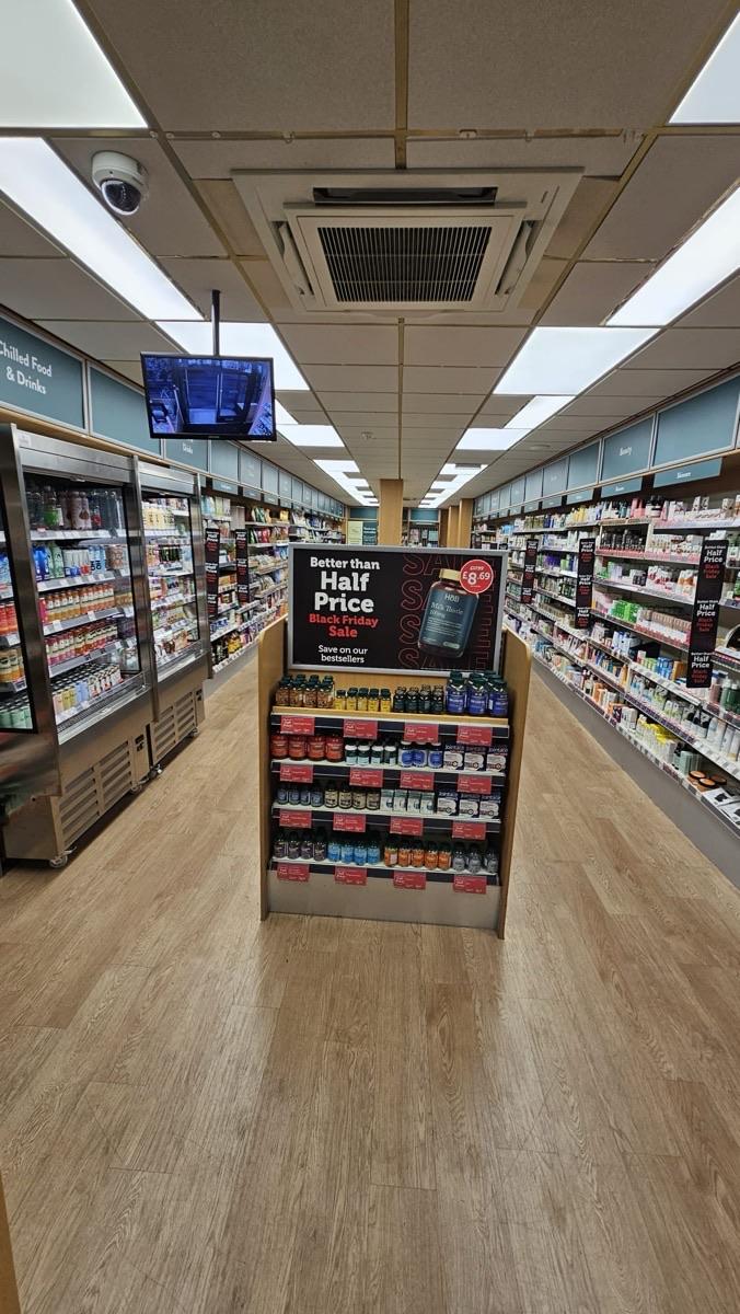 Holland & Barrett - Torquay