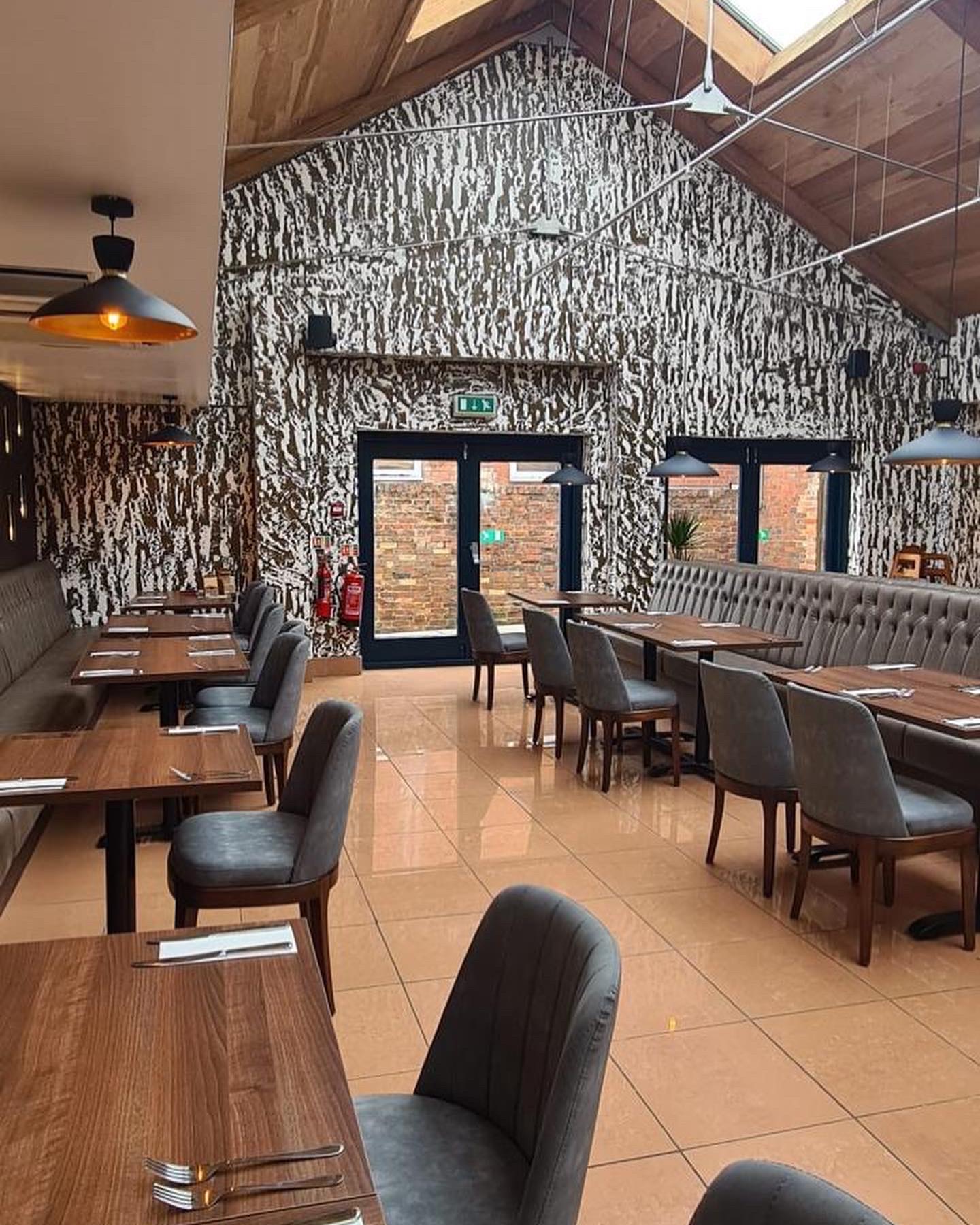 La Vita 43 East St, Blandford Forum