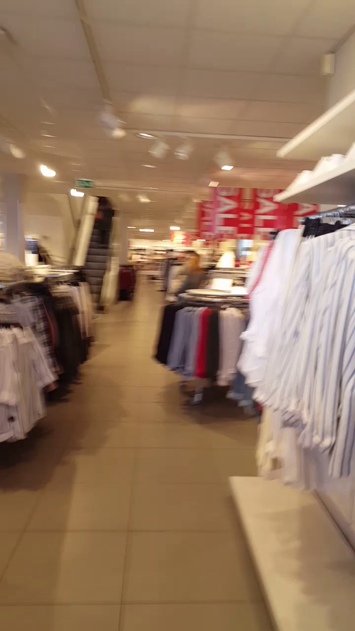 H&M