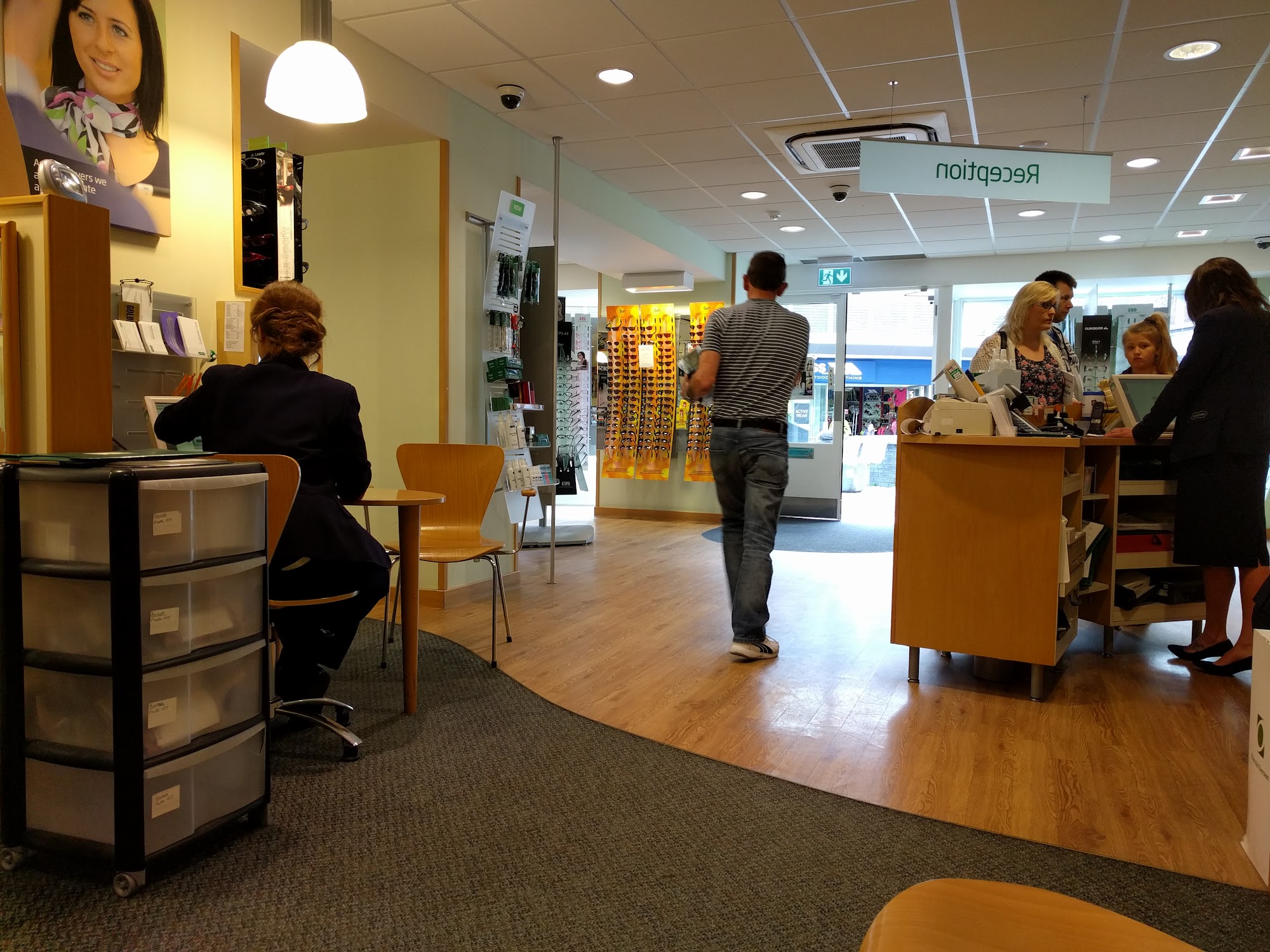 Specsavers Opticians and Audiologists - Poole