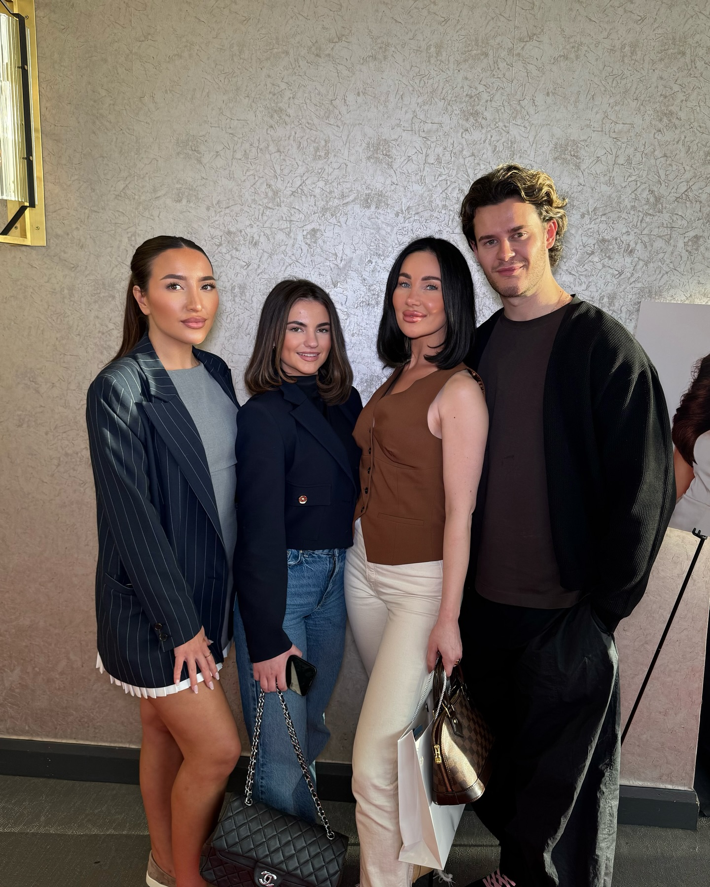 Laurens D'Auray Hair Beauty & Aesthetics Grays
