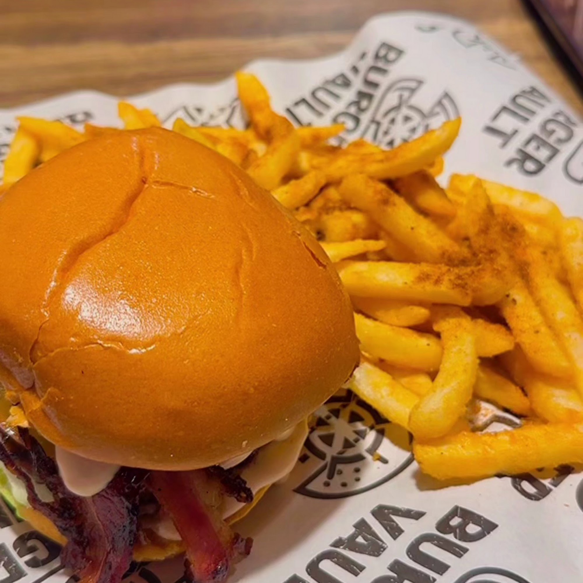 Burger Vault Orlando Altamonte Springs