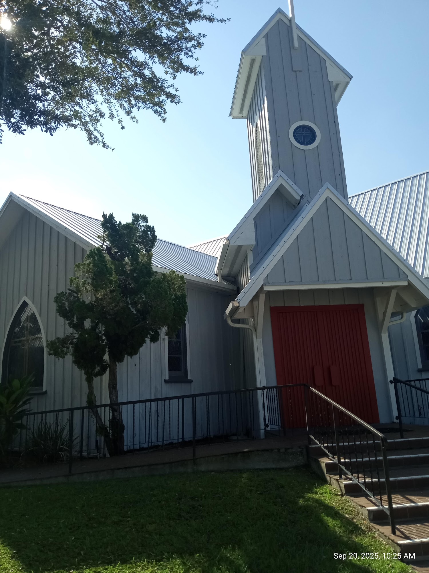 Saint Alban's Food Pantry Auburndale