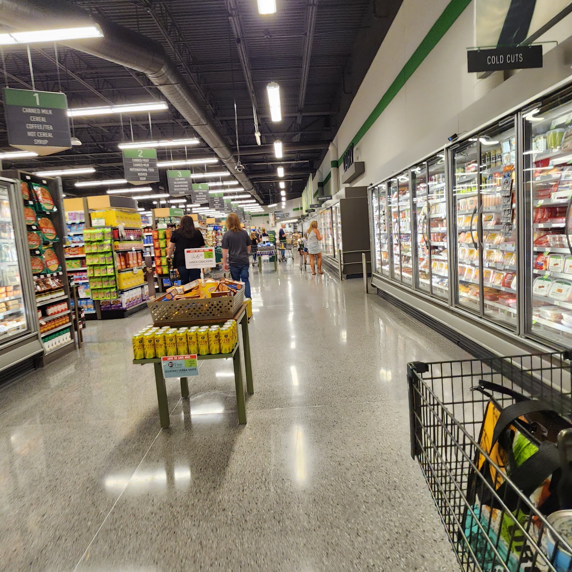 Publix Liquors at Lake Juliana Auburndale