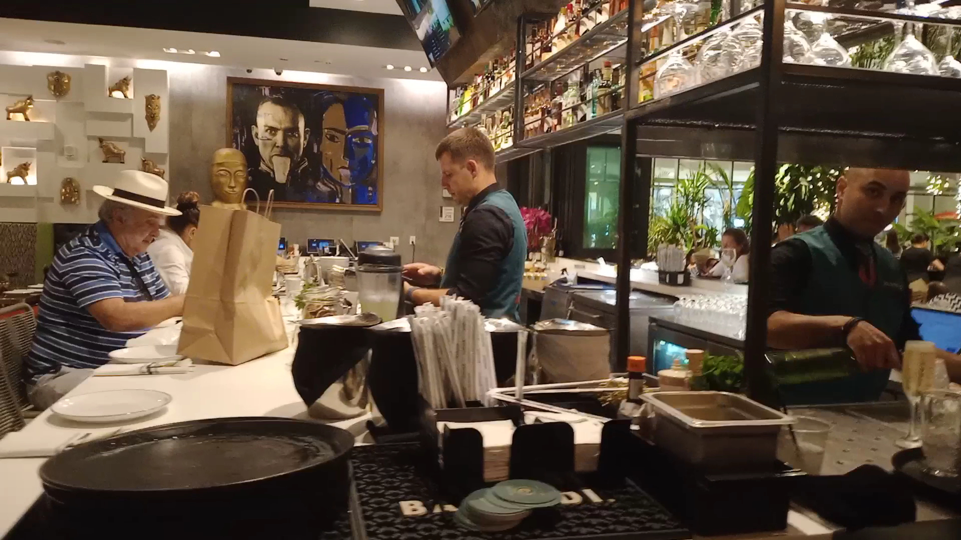 CVI.CHE 105 Aventura