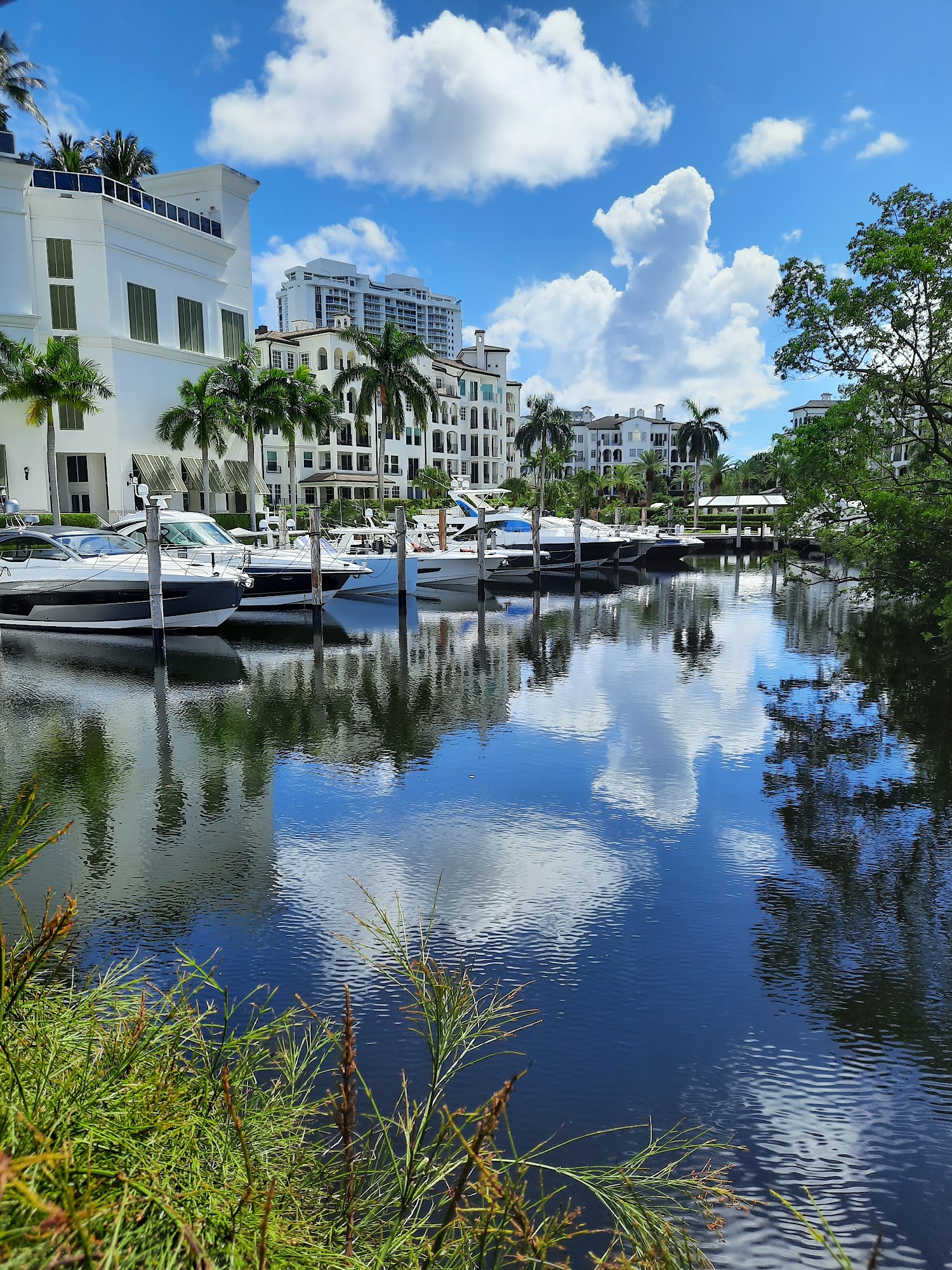 Williams Island Club House 5300 E Island Blvd, Aventura