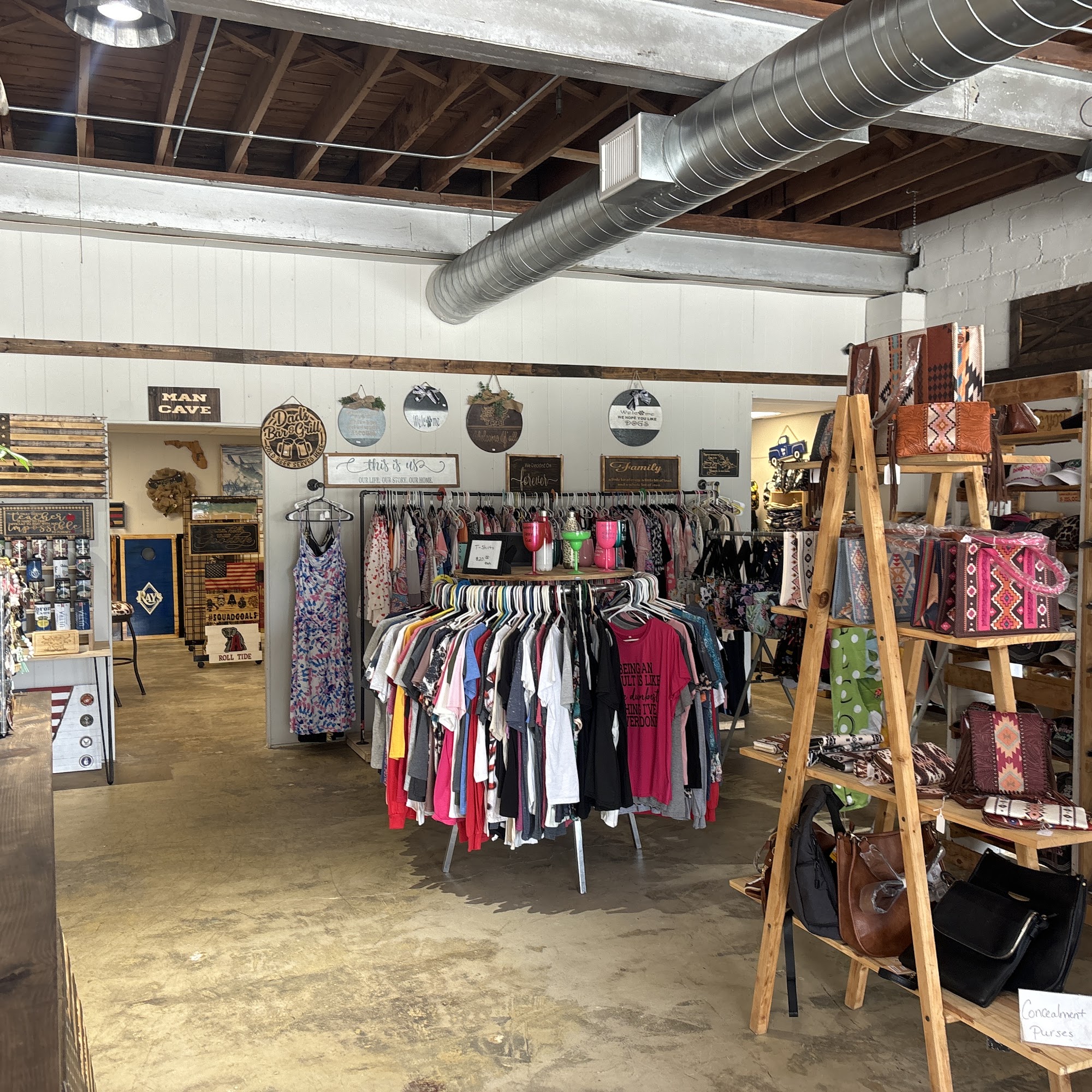 Backroad Wood Work and Boutique Bartow
