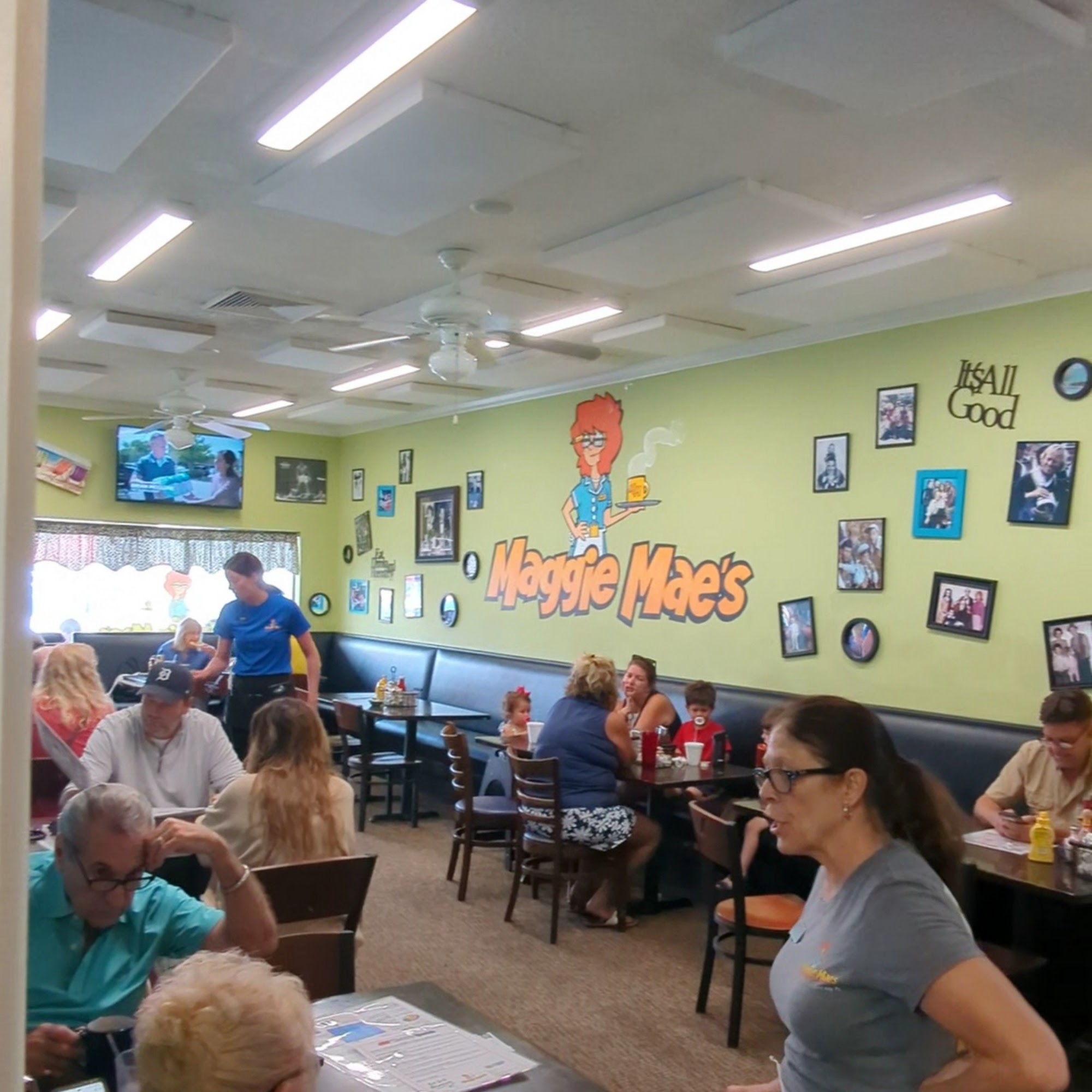 Maggie Mae's on the Bluffs Belleair Bluffs