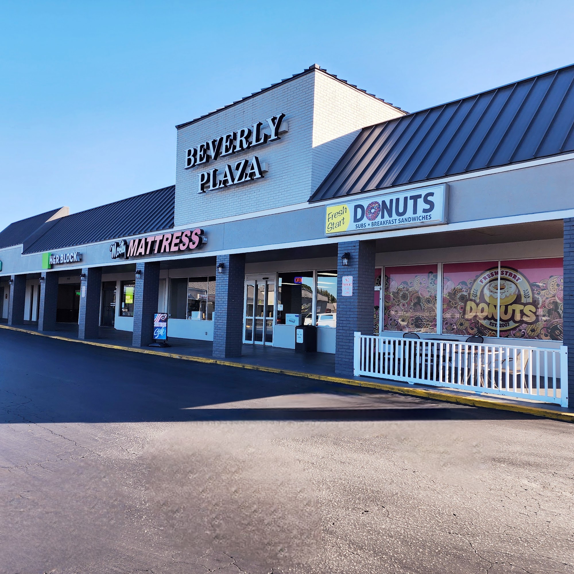 Mostly Mattress - Beverly Hills 4003 N Lecanto Hwy, Beverly Hills Florida 34465