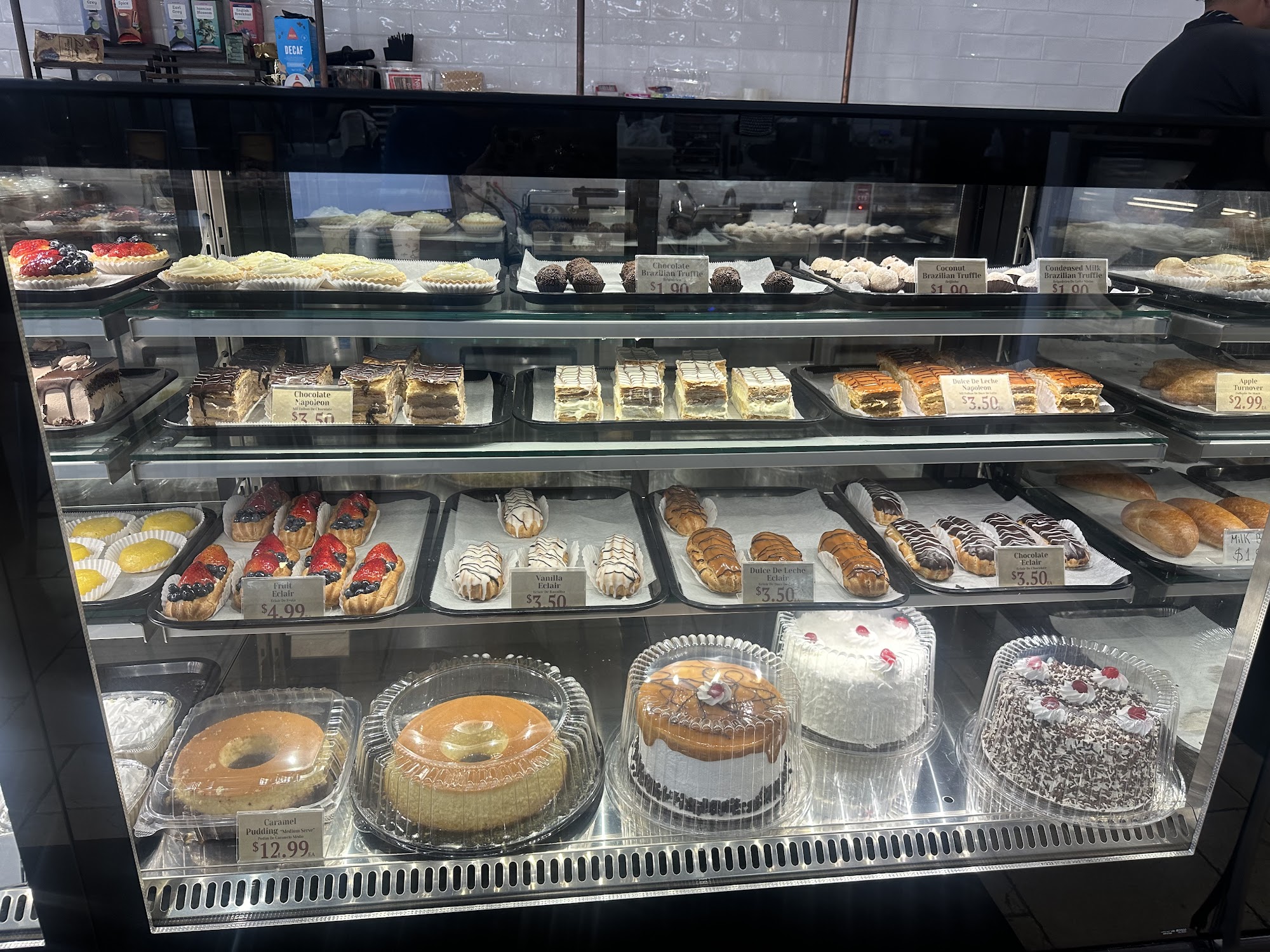 Seabra Bakery & Café 465 - 475 NE Spanish River Blvd, Boca Raton, FL 33431