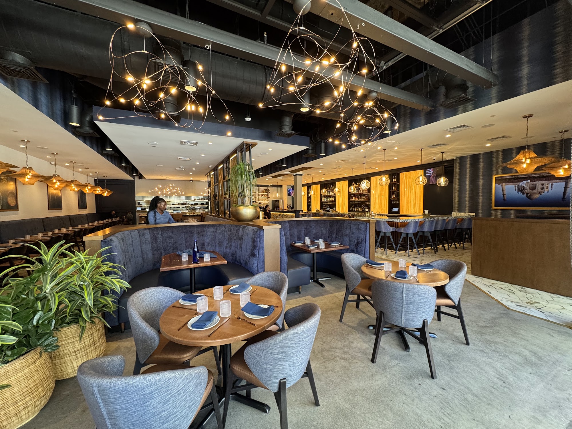 Stage Kitchen & Bar Boca Raton 5377 Town Center Rd suite 200, Boca Raton, FL 33486
