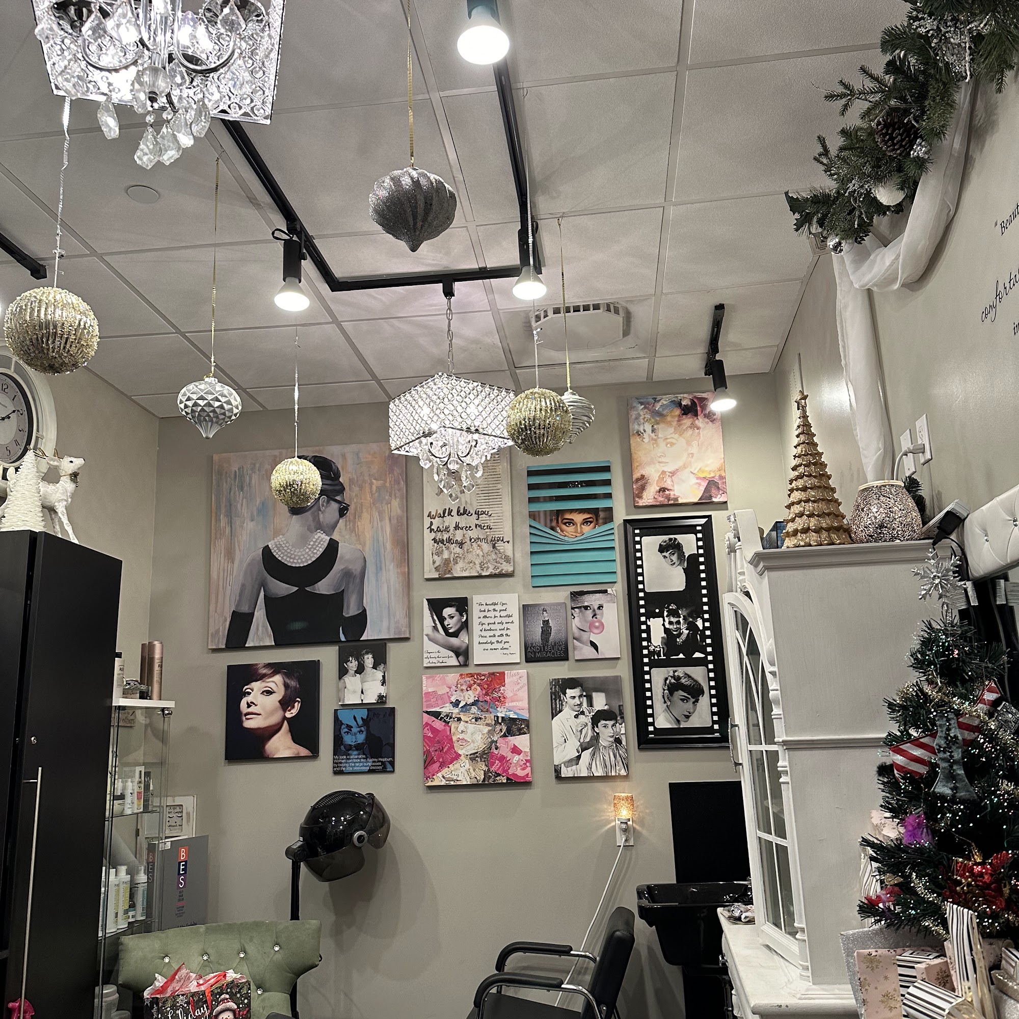 Beauty Cube 500 NE Spanish River Blvd #119, Boca Raton Florida 33431