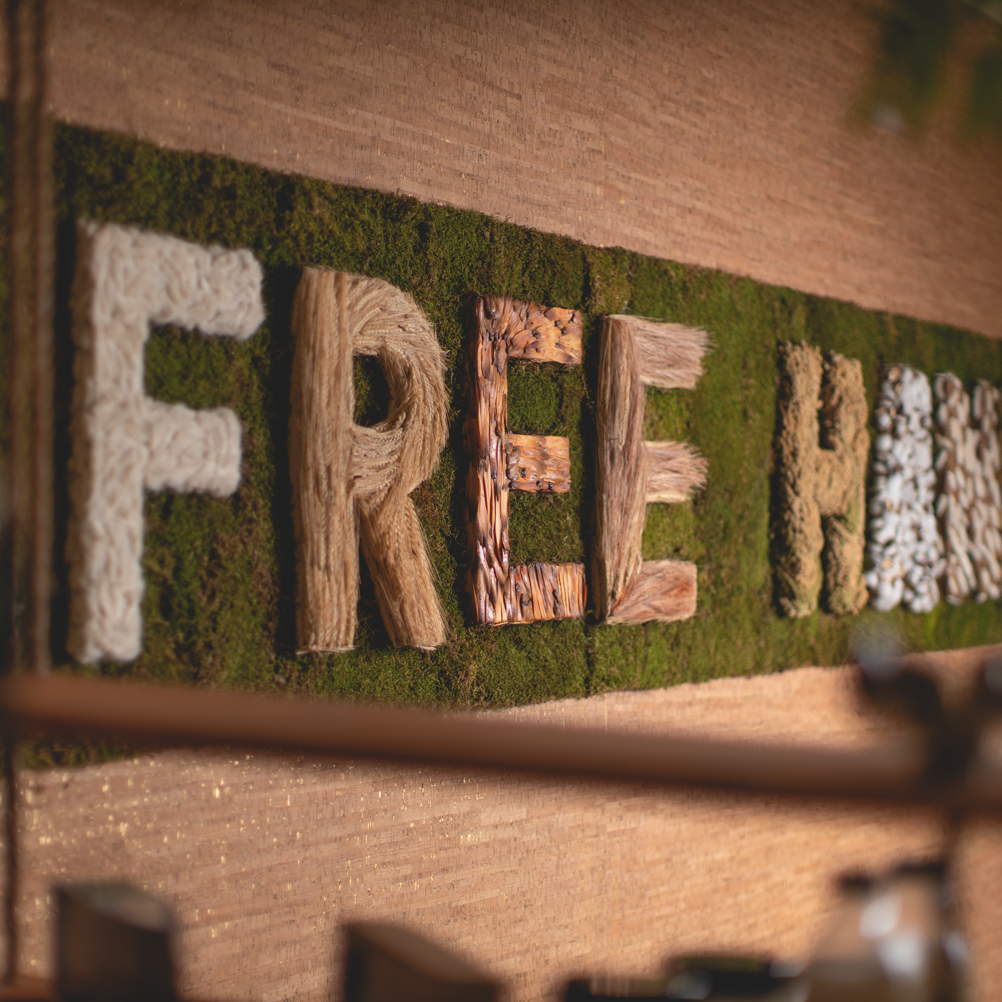 Free Hands Salon 851 Federal Hwy, Boca Raton Florida 33432