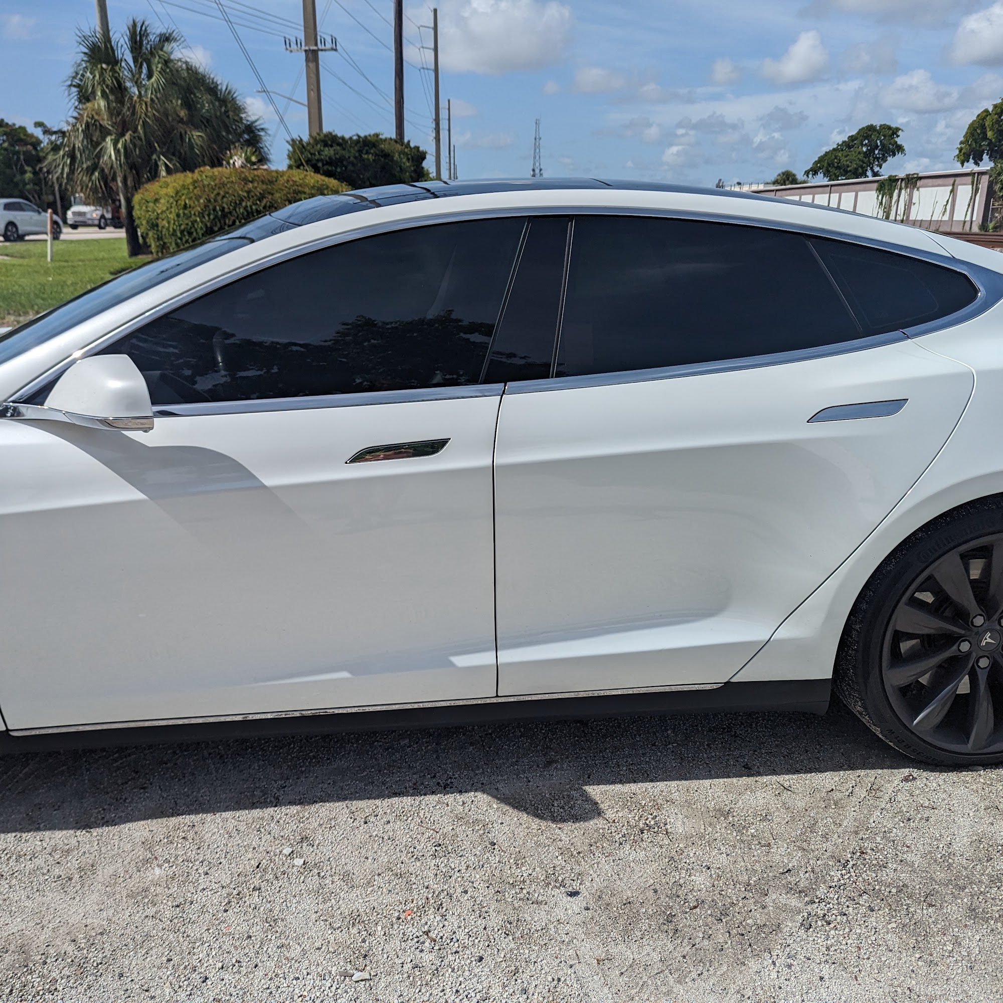 Superior Tint Of Boca 3201 N Dixie Hwy Bay 1, Boca Raton Florida 33431