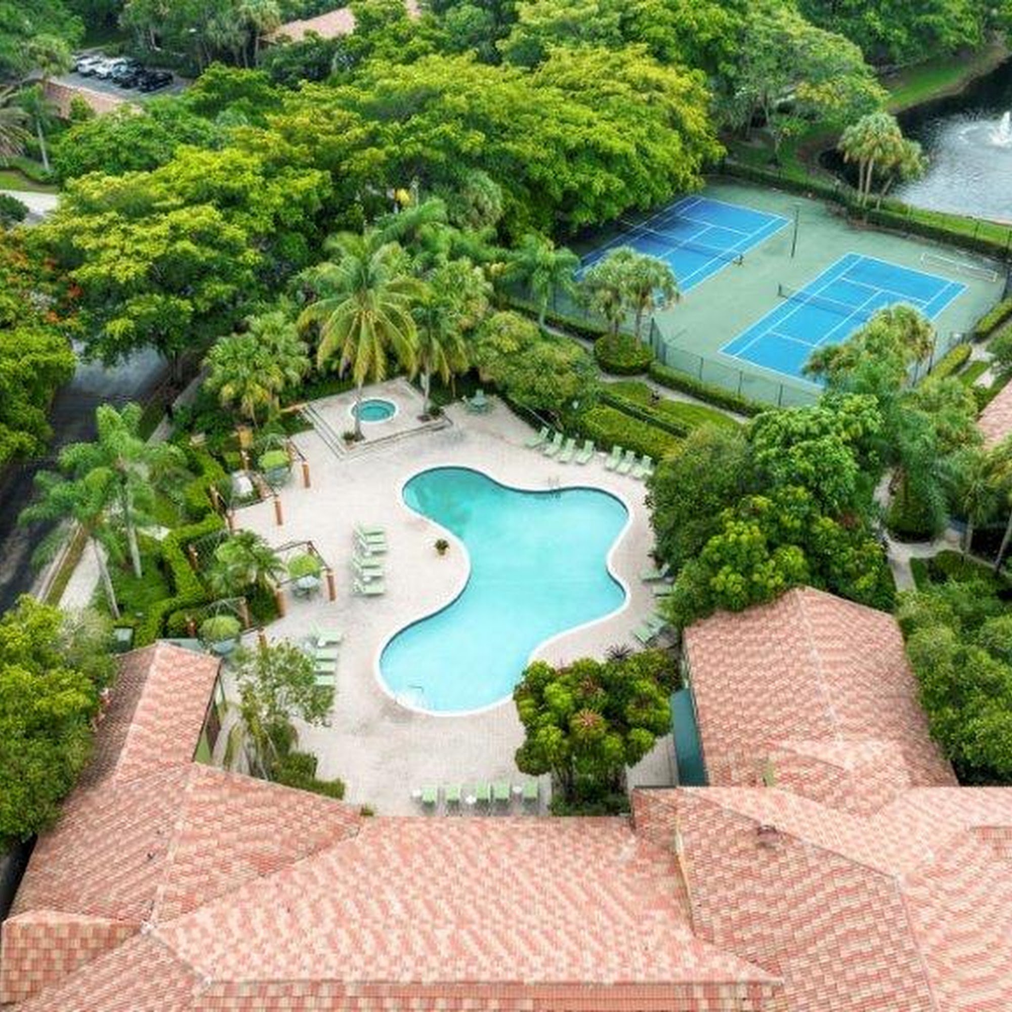 Indian Hills Apartments