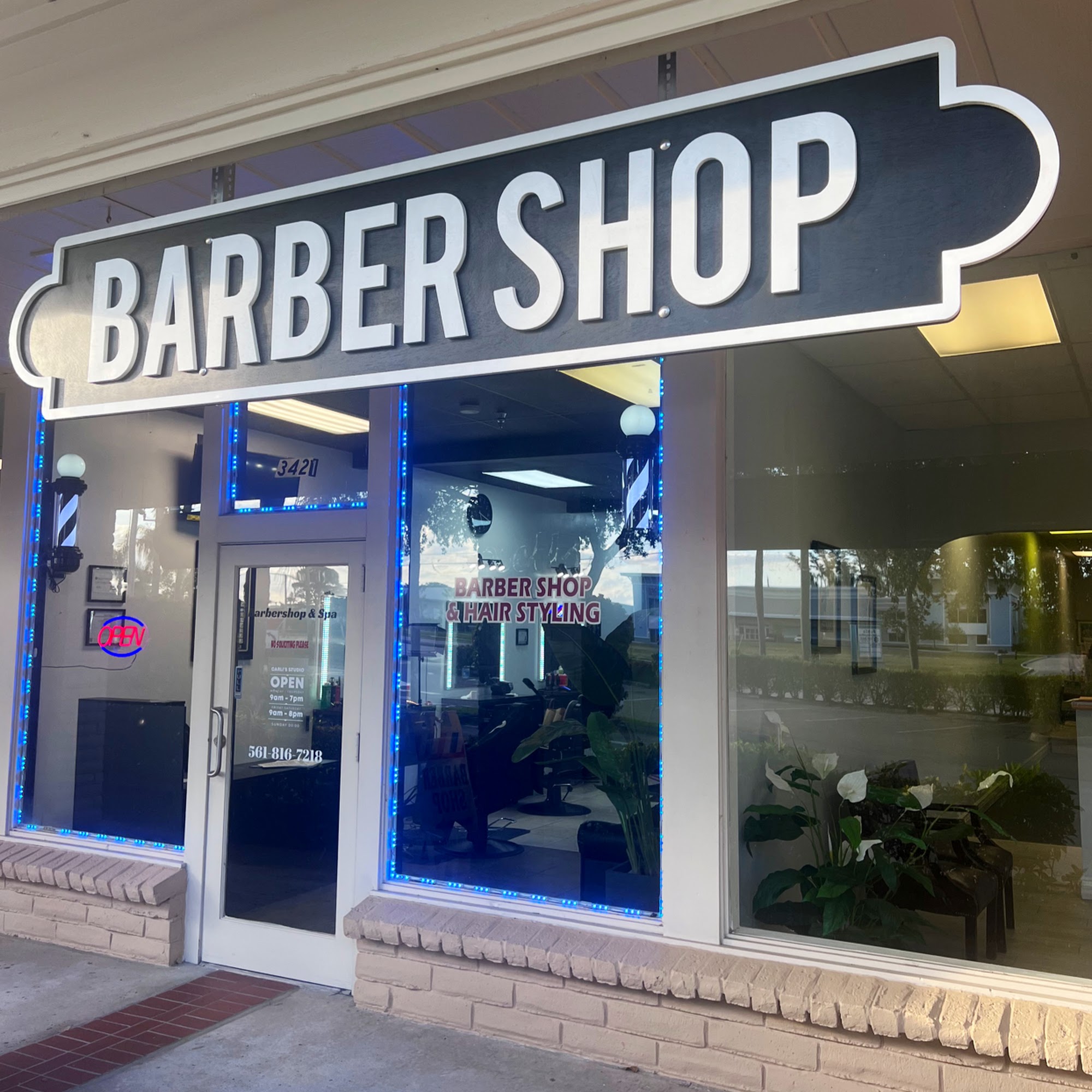 CARLI’S BARBER SHOP