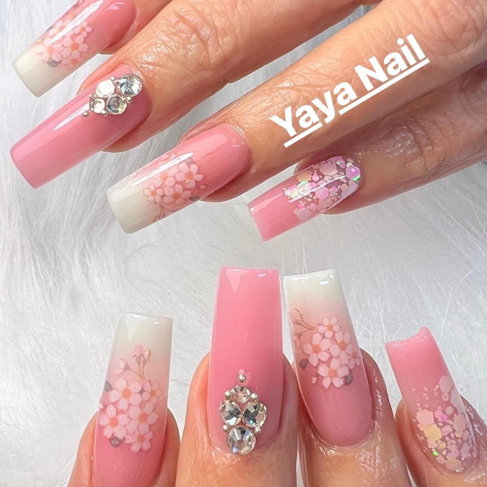 Yayas nails