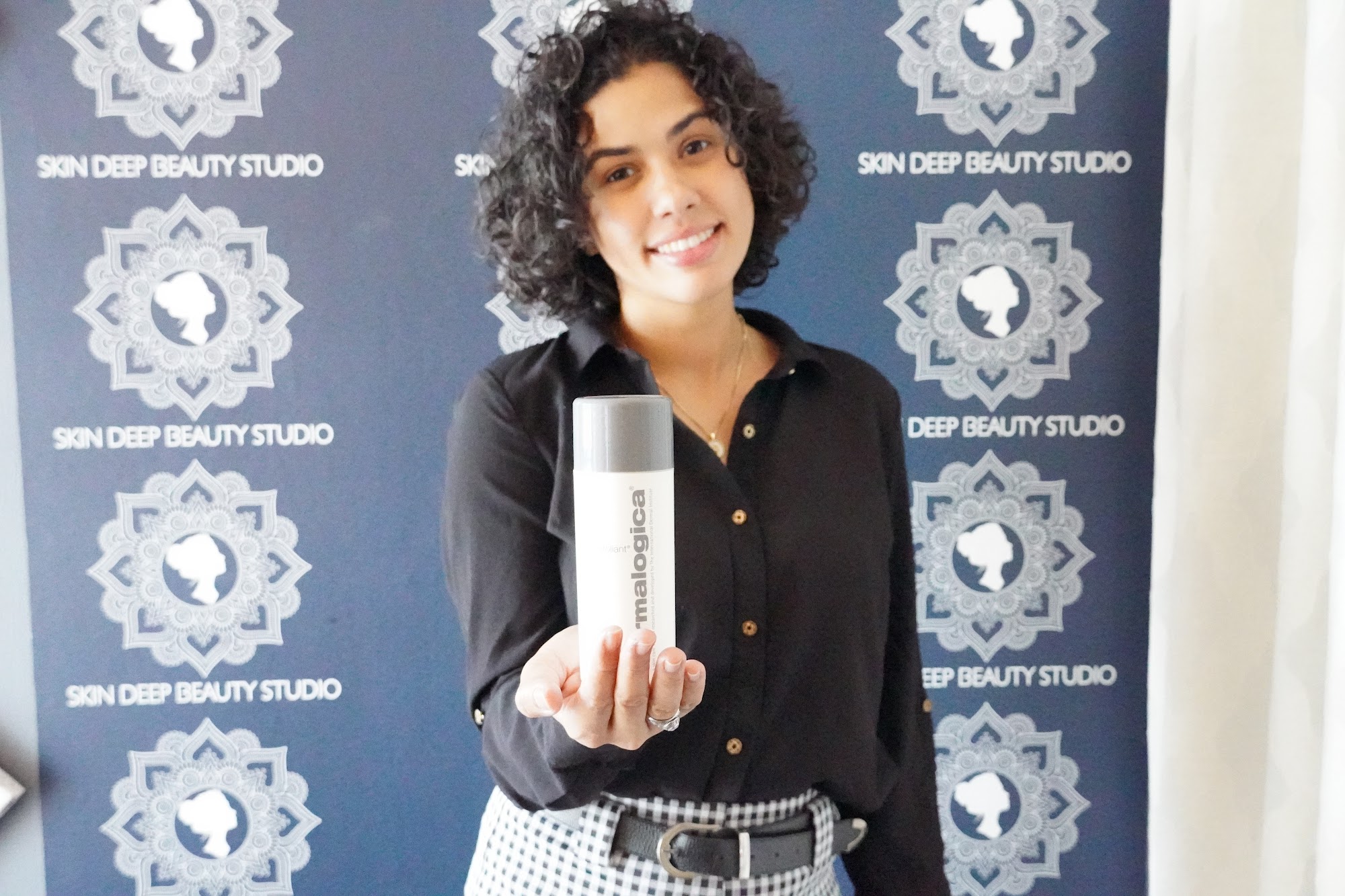 Skin Deep Beauty Studio Academy & Spa 1353 Oakfield Dr, Brandon Florida 33511