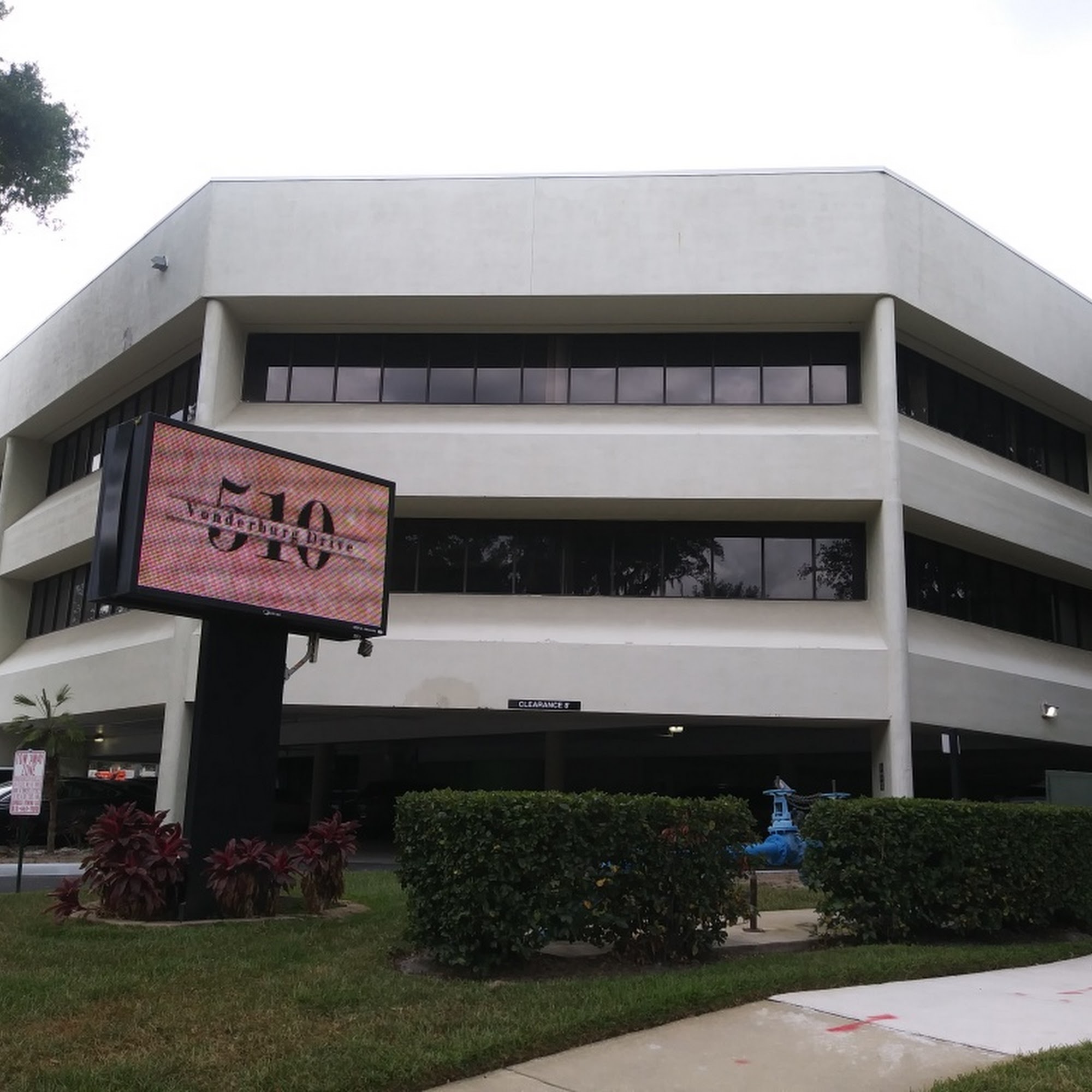 Physicians Group, LLC