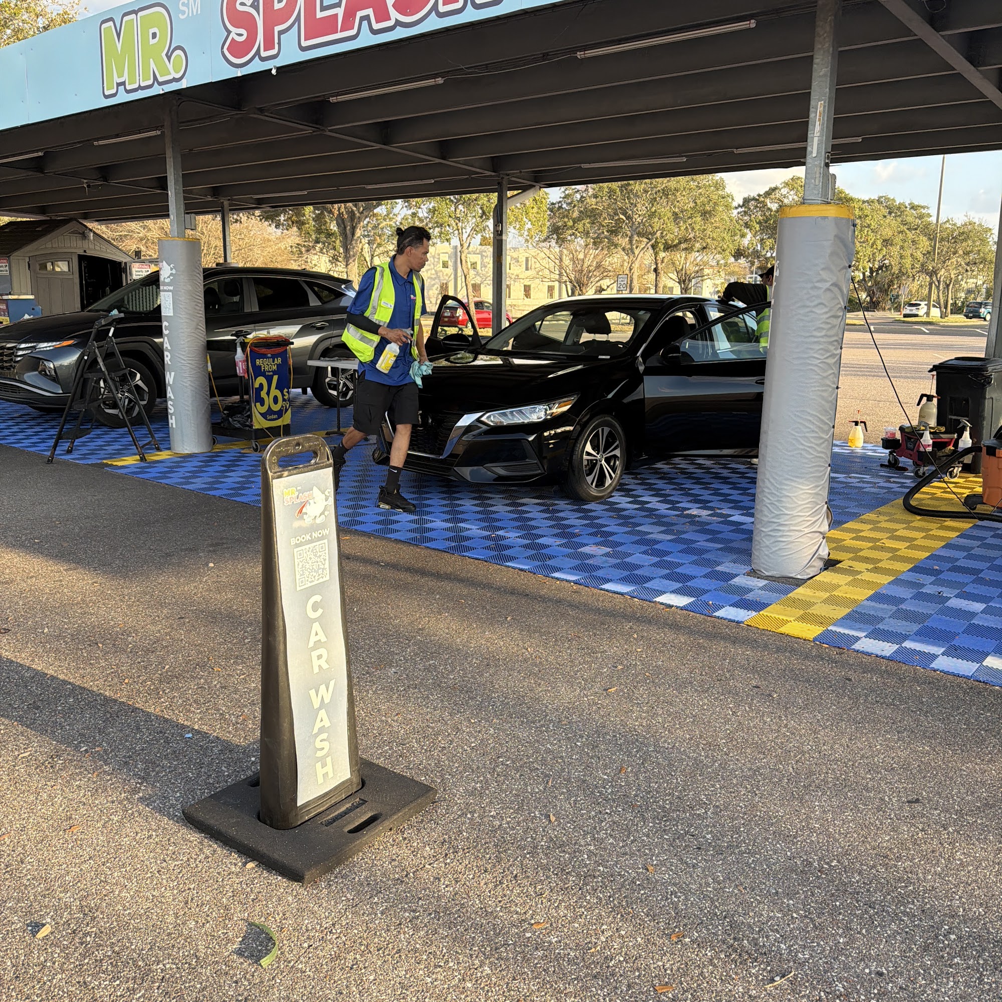 Mr Splash USA Car Wash Brandon, Tampa