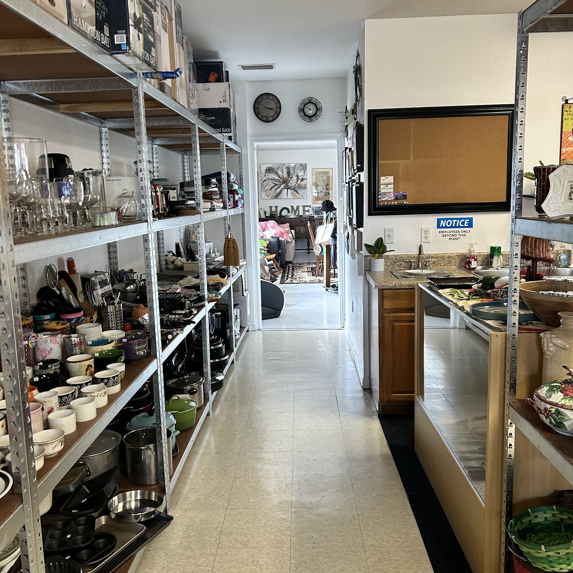 Bargain Utopia Bushnell