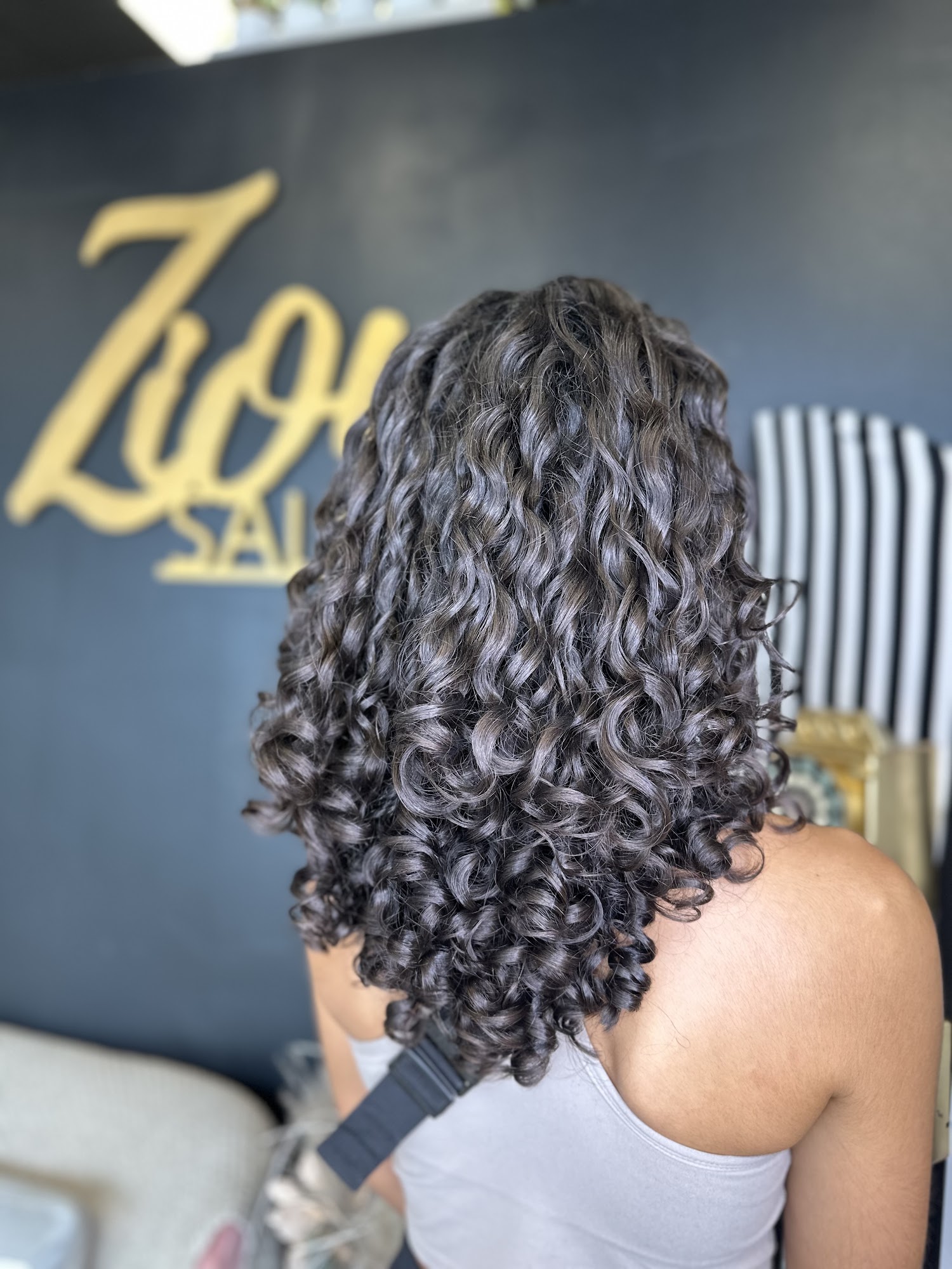 Hair By Reanna Marie 318 SE 20th Ct, Cape Coral Florida 33990