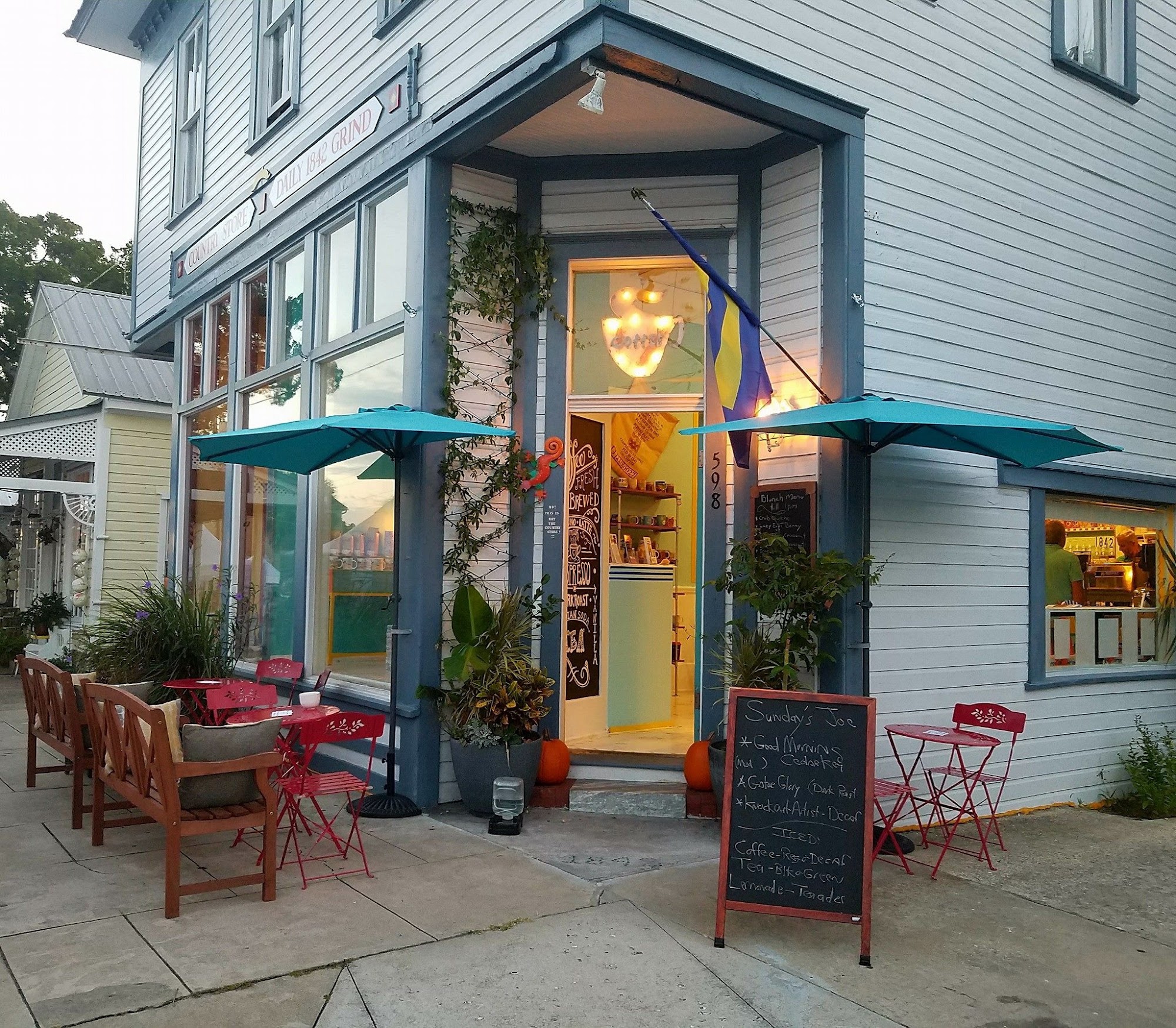 1842 Daily Grind & Mercantile Cedar Key