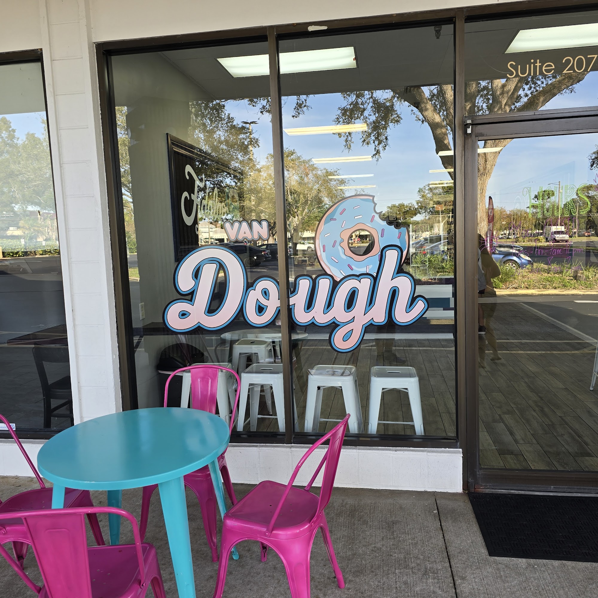 Van Dough Mini Donuts & Coffee Clearwater