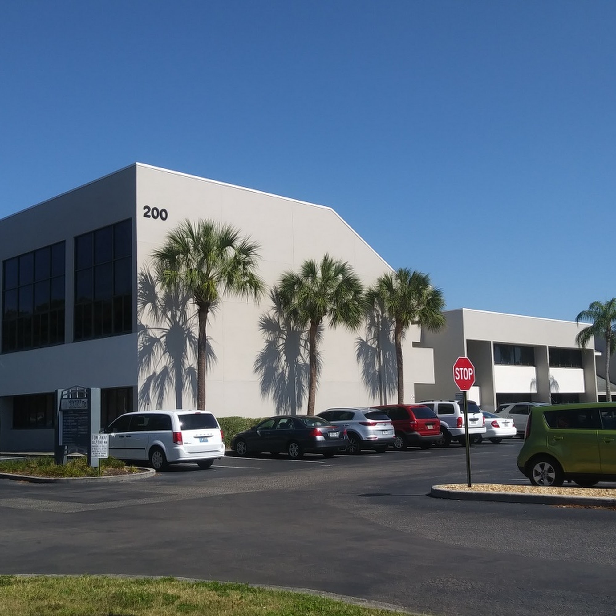 Physicians Group, LLC 4625 E Bay Dr APT 212, Clearwater Florida 33764