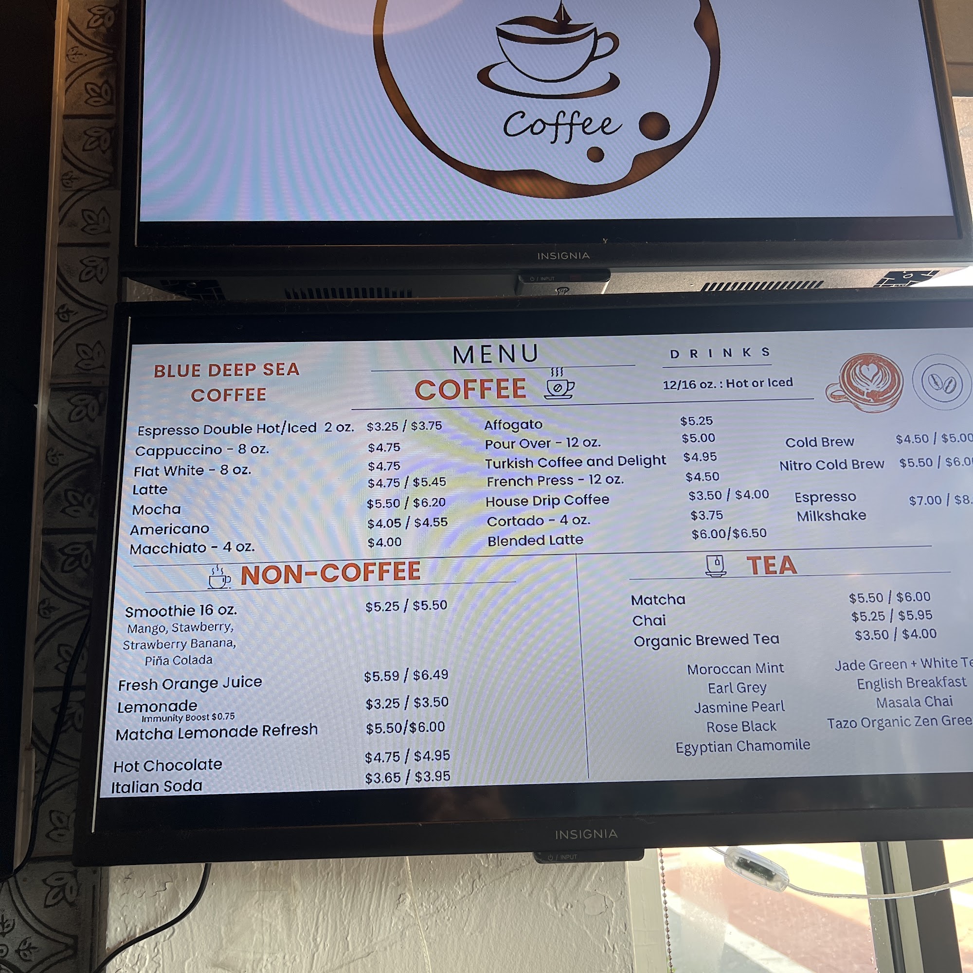 Blue Deep Sea Coffee Clermont