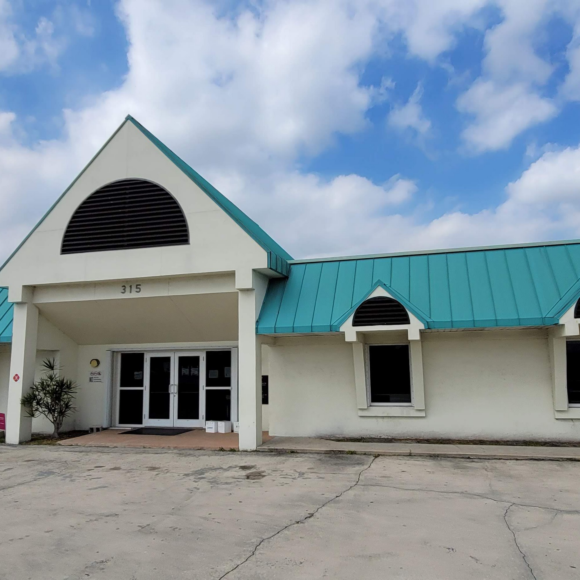 Florida Community Health Centers, Inc 315 W C Owen Ave, Clewiston Florida 33440