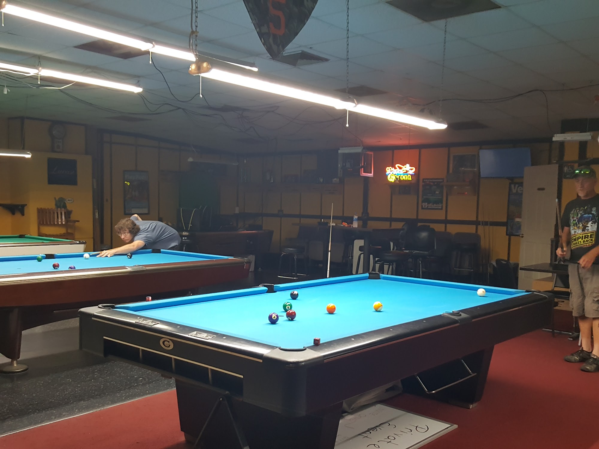 Side Pocket Billiards Menu