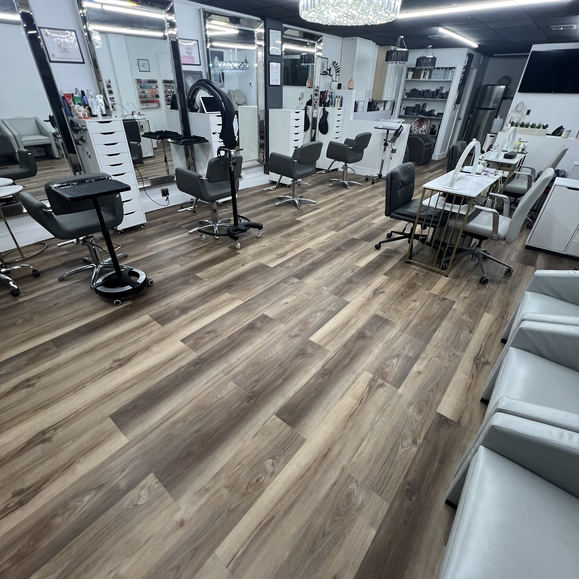 Touch by Edward / Hair Extension Bar 3735 SW 8th St Suite 102, Coral Gables Florida 33134