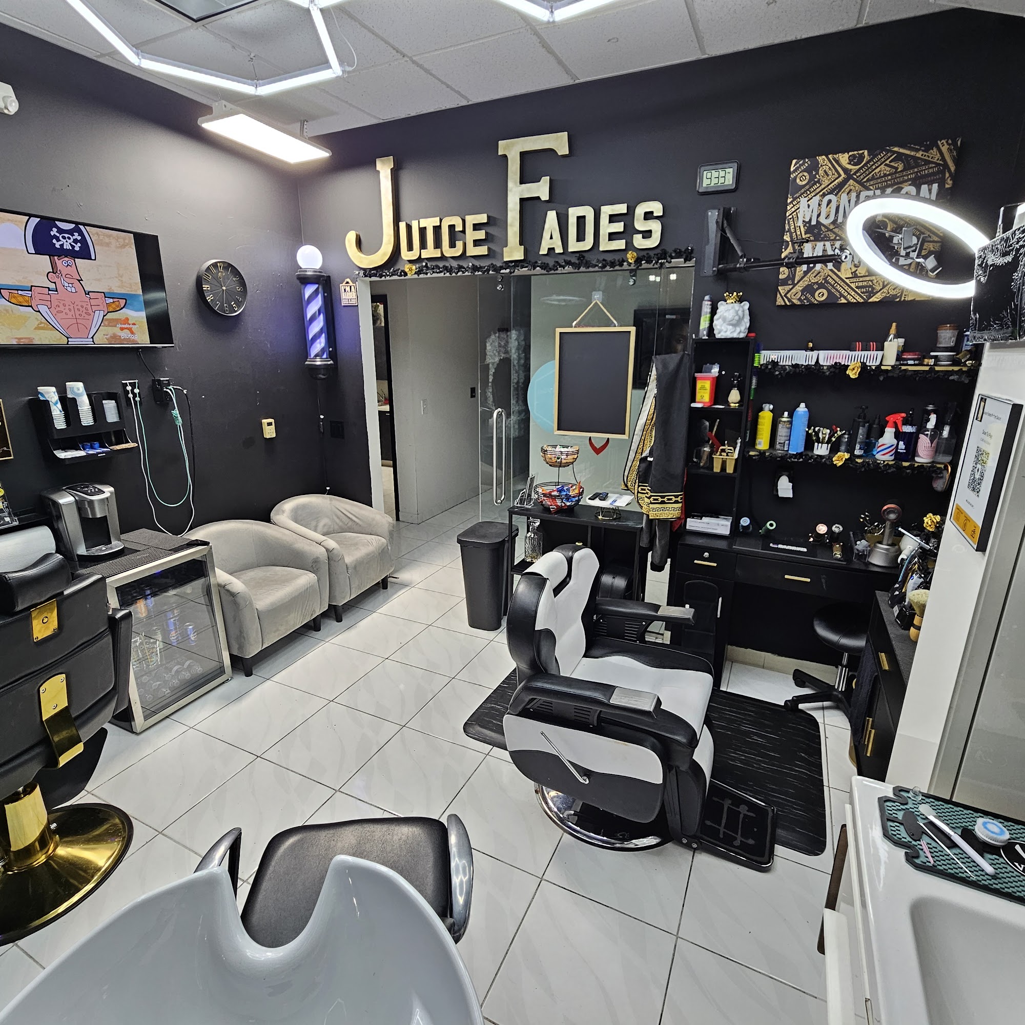 Juice Fades Barber Salon 949 N University Dr ste 6, Coral Springs Florida 33071