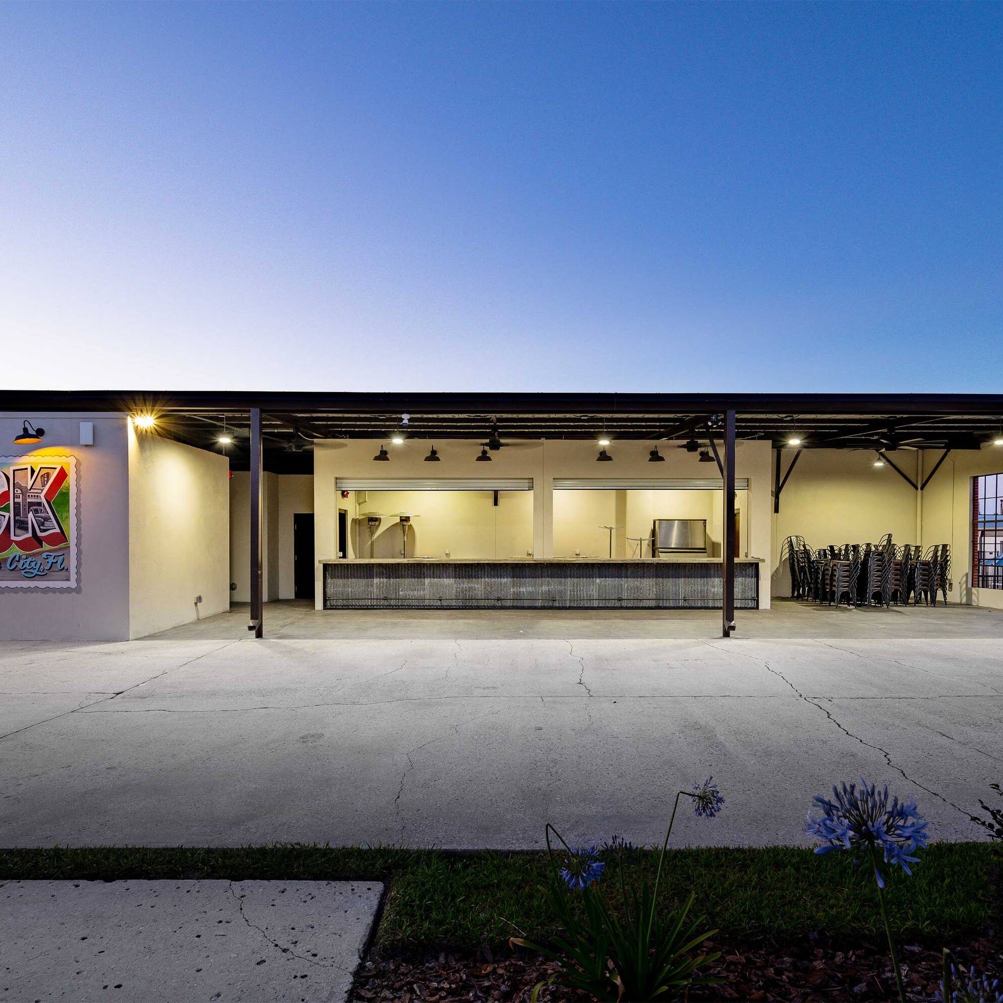 Venue at The Block Dade City