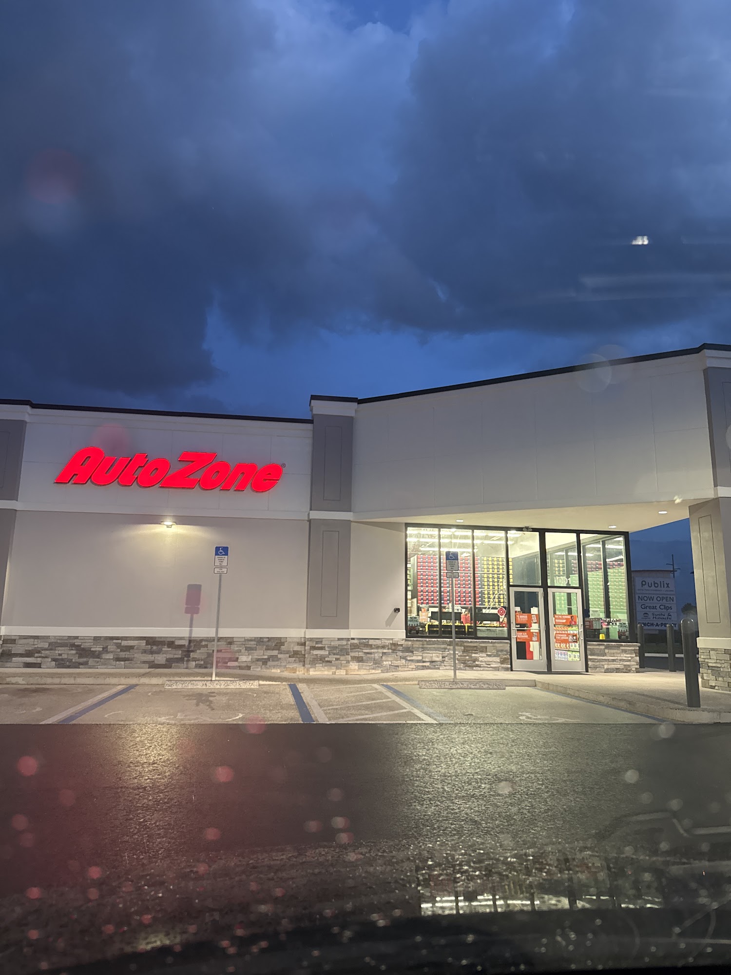 AutoZone Auto Parts Davenport