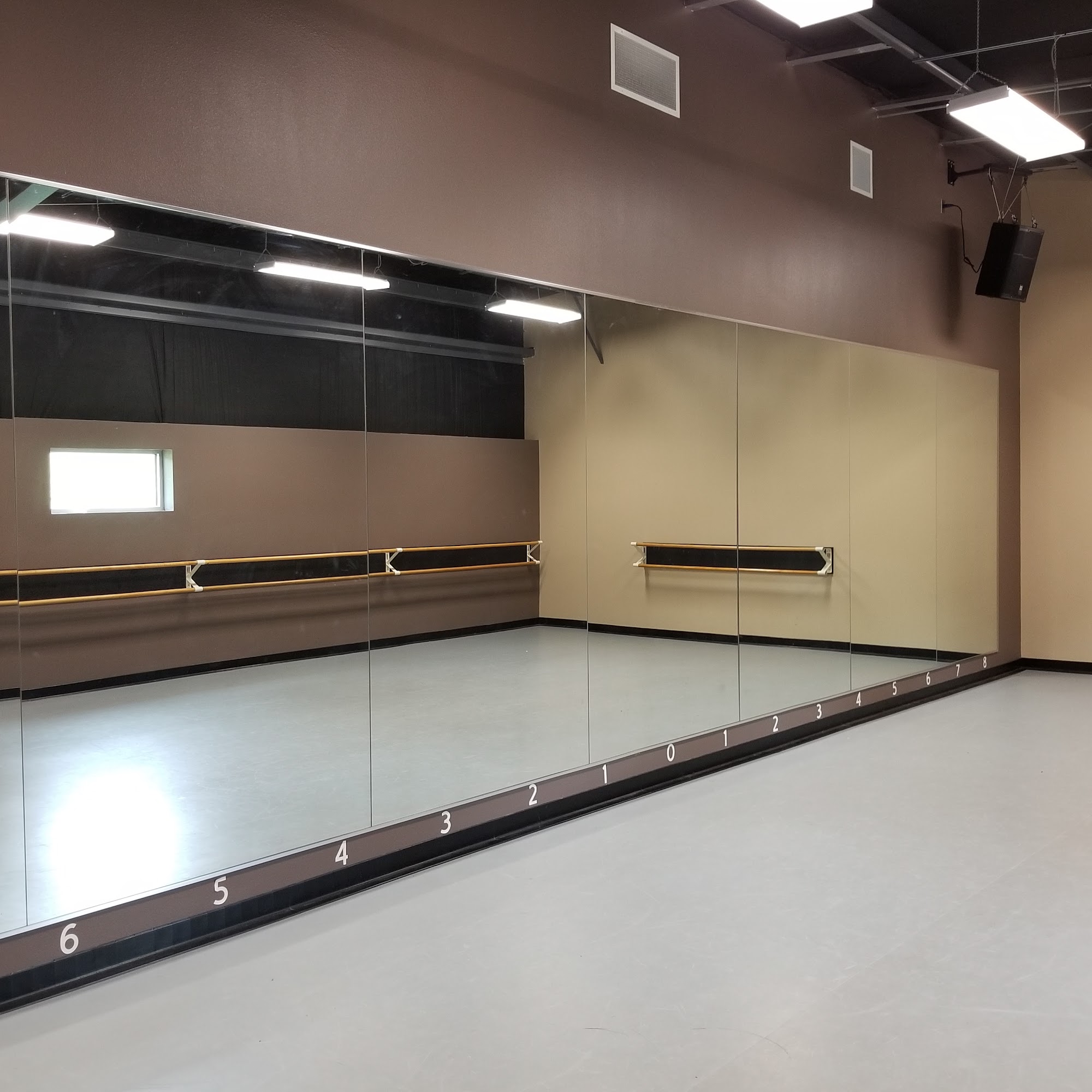 Performers Edge Dance Center 195 Ashbourne Way, Davenport Florida 33897